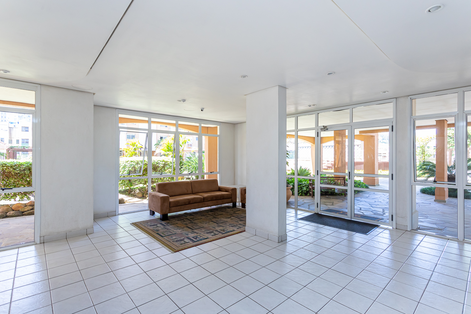 Apartamento para alugar com 63m², 2 quartos no bairro Tristeza em Porto Alegre - Foto 19
