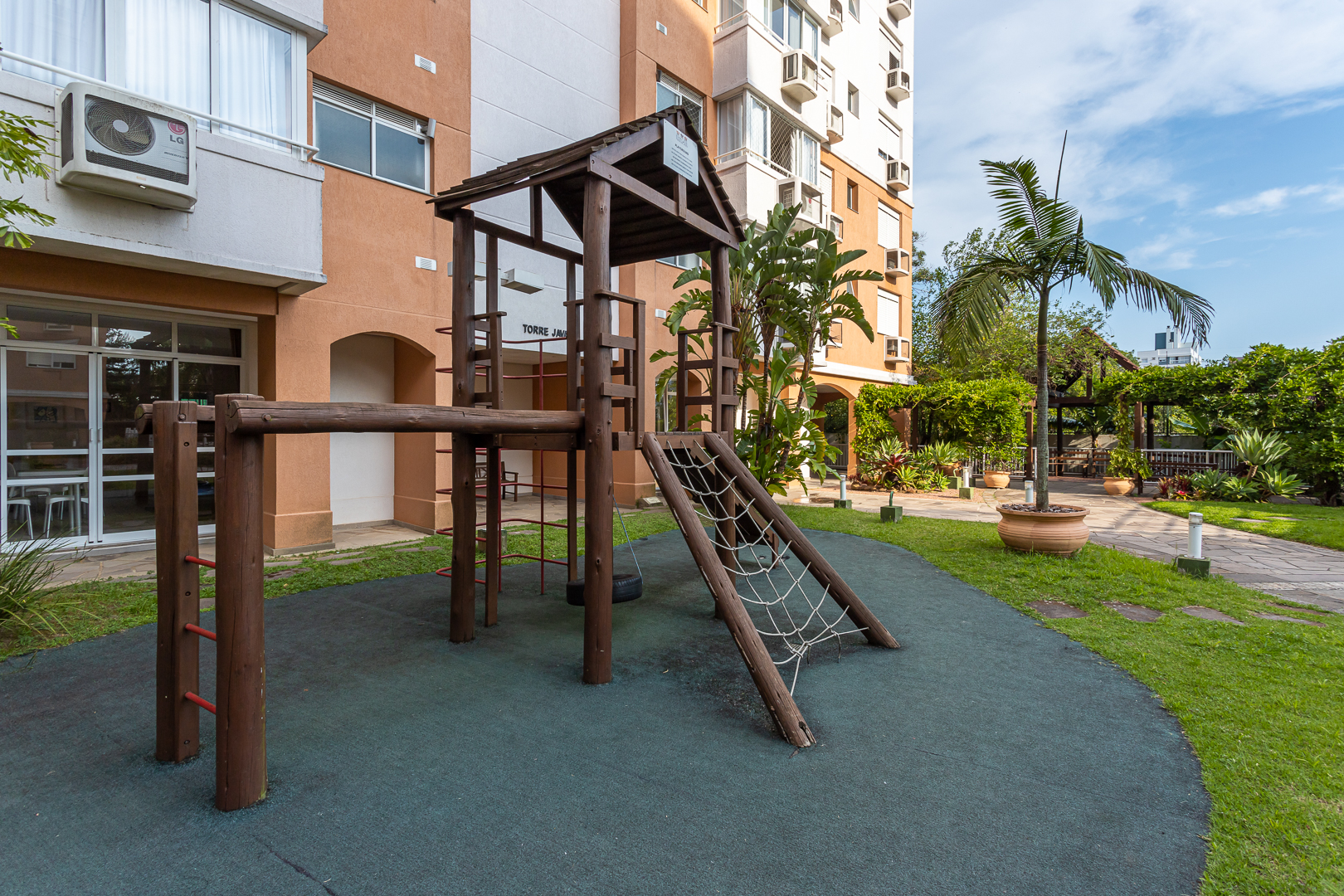 Apartamento para alugar com 63m², 2 quartos no bairro Tristeza em Porto Alegre - Foto 43