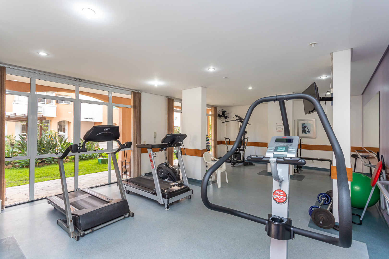 Apartamento para alugar com 63m², 2 quartos no bairro Tristeza em Porto Alegre - Foto 49