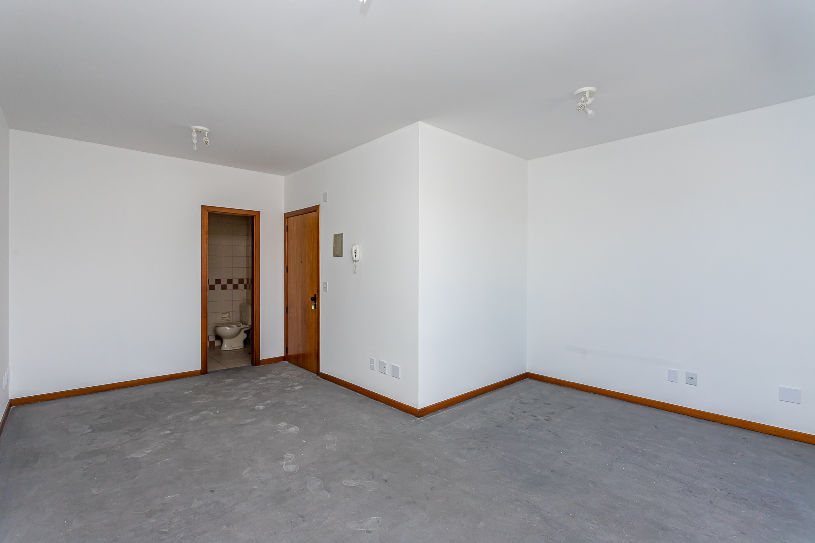 Sala para alugar com 27m² no bairro Tristeza em Porto Alegre - Foto 4