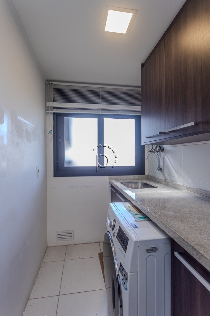 Apartamento à venda com 110m², 3 quartos, 2 vagas no bairro Camaquã em Porto Alegre - Foto 11