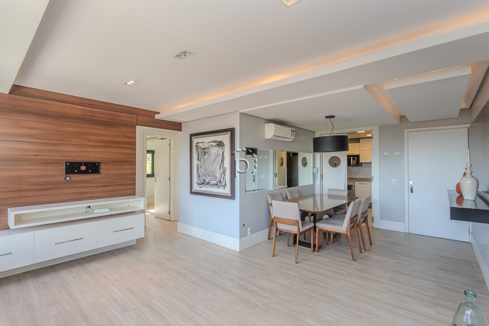 Apartamento à venda com 110m², 3 quartos, 2 vagas no bairro Camaquã em Porto Alegre - Foto 3