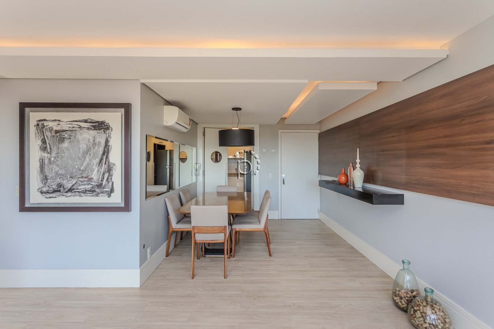 Apartamento à venda com 110m², 3 quartos, 2 vagas no bairro Camaquã em Porto Alegre - Foto 2