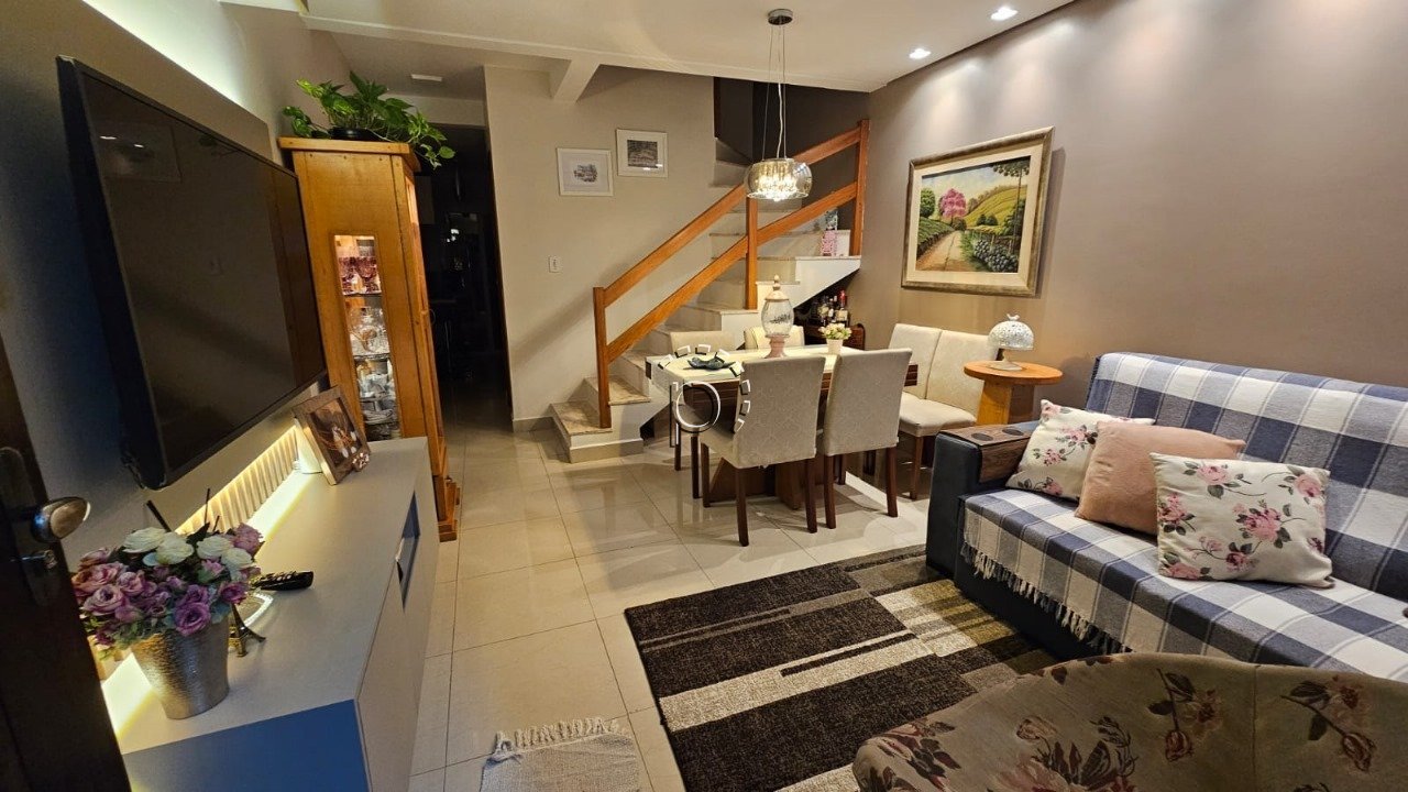 Casa em Condomínio para alugar com 87m², 2 quartos, 1 vaga no bairro Hípica em Porto Alegre - Foto 2