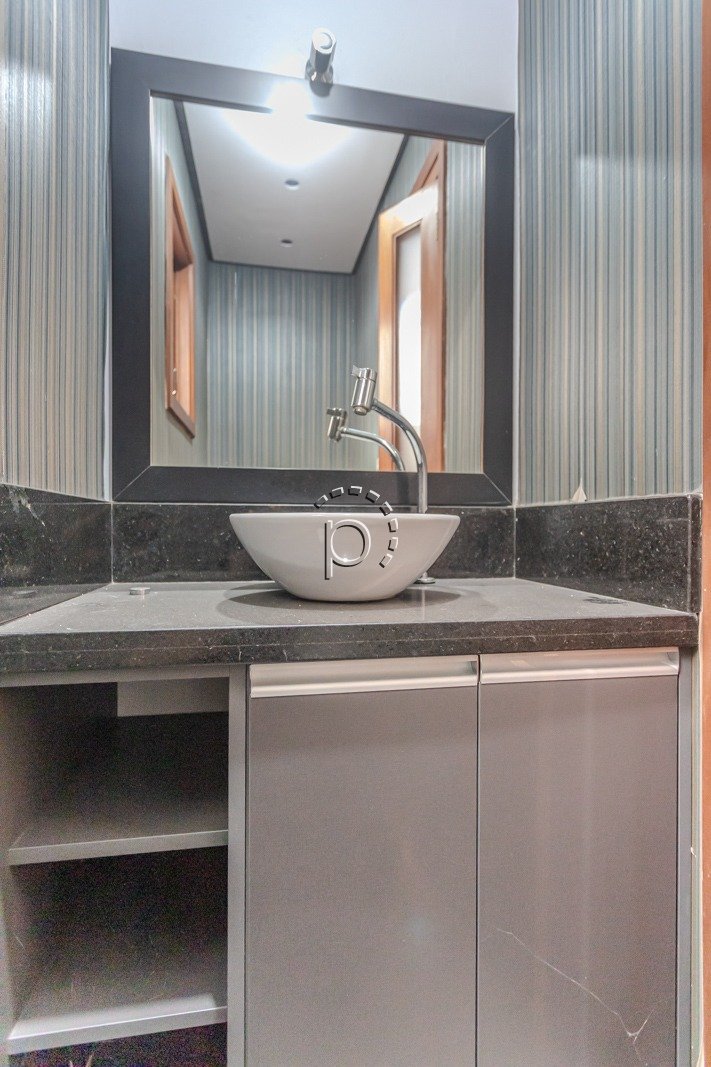 Casa em Condomínio para alugar com 140m², 2 quartos, 1 suíte, 2 vagas no bairro Hípica em Porto Alegre - Foto 2