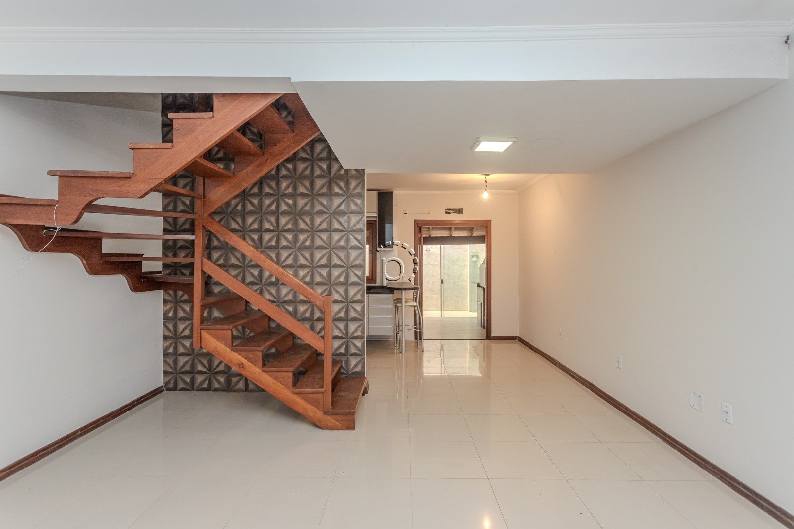 Casa em Condomínio para alugar com 140m², 2 quartos, 1 suíte, 2 vagas no bairro Hípica em Porto Alegre - Foto 5