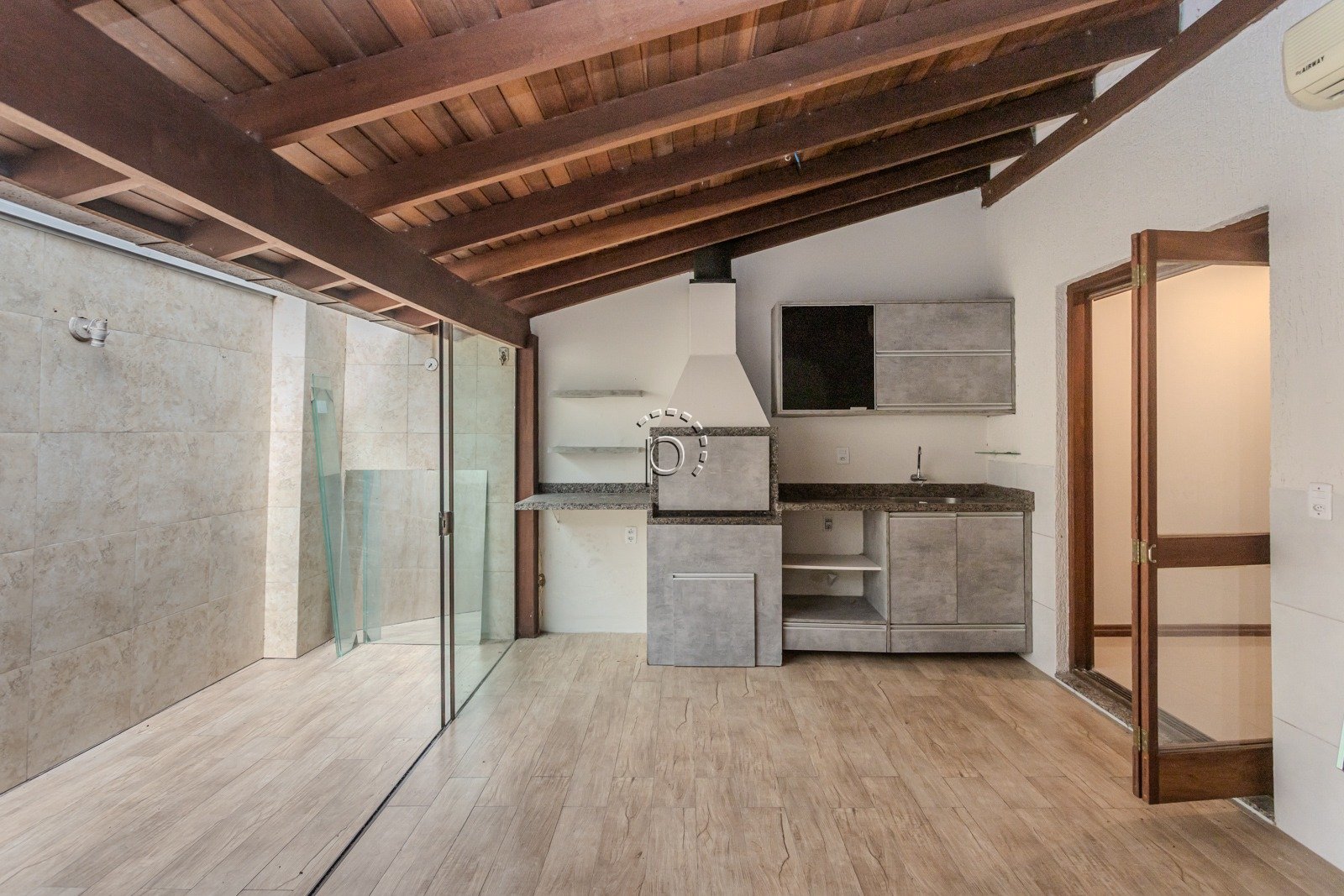 Casa em Condomínio para alugar com 140m², 2 quartos, 1 suíte, 2 vagas no bairro Hípica em Porto Alegre - Foto 12