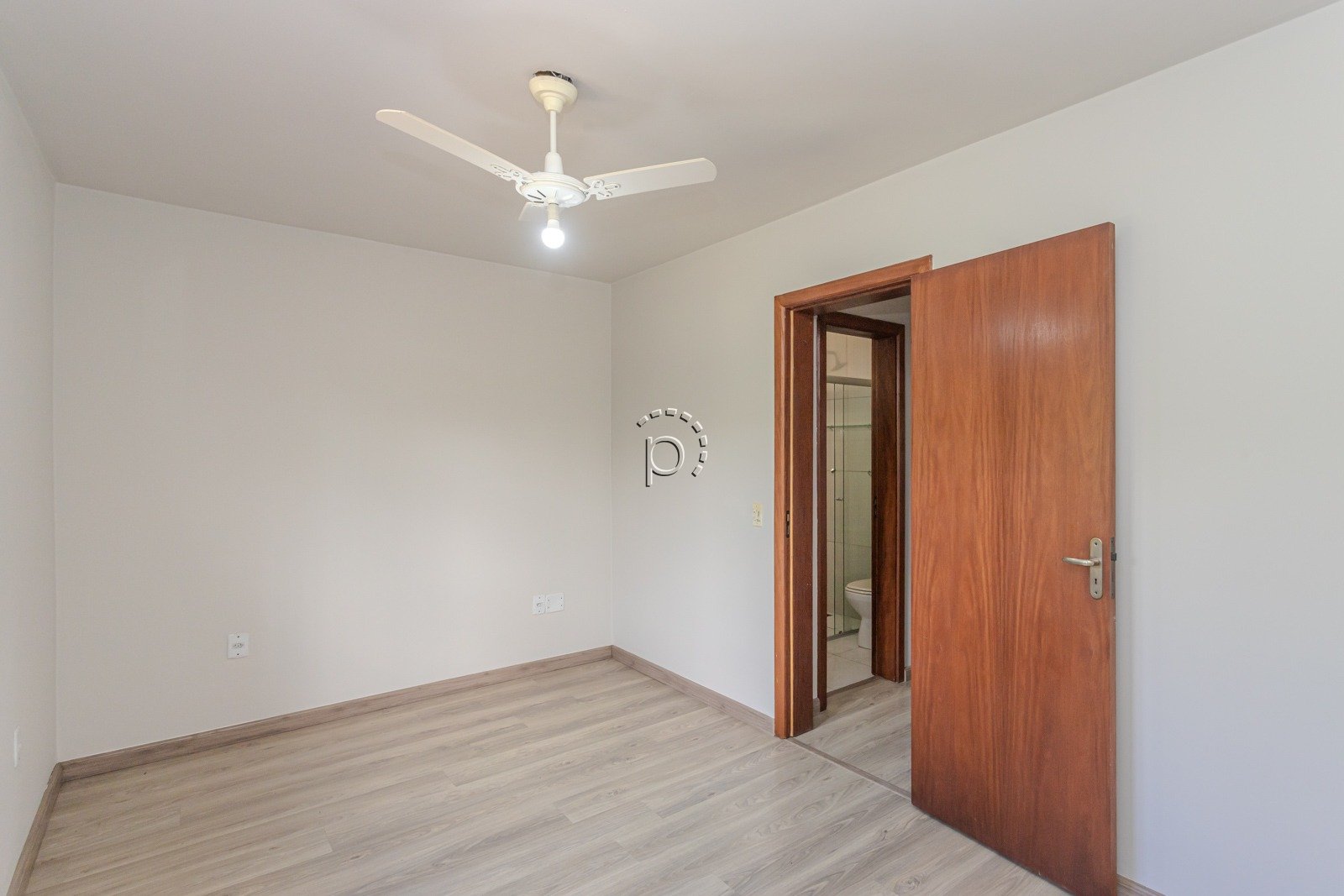 Casa em Condomínio para alugar com 140m², 2 quartos, 1 suíte, 2 vagas no bairro Hípica em Porto Alegre - Foto 23