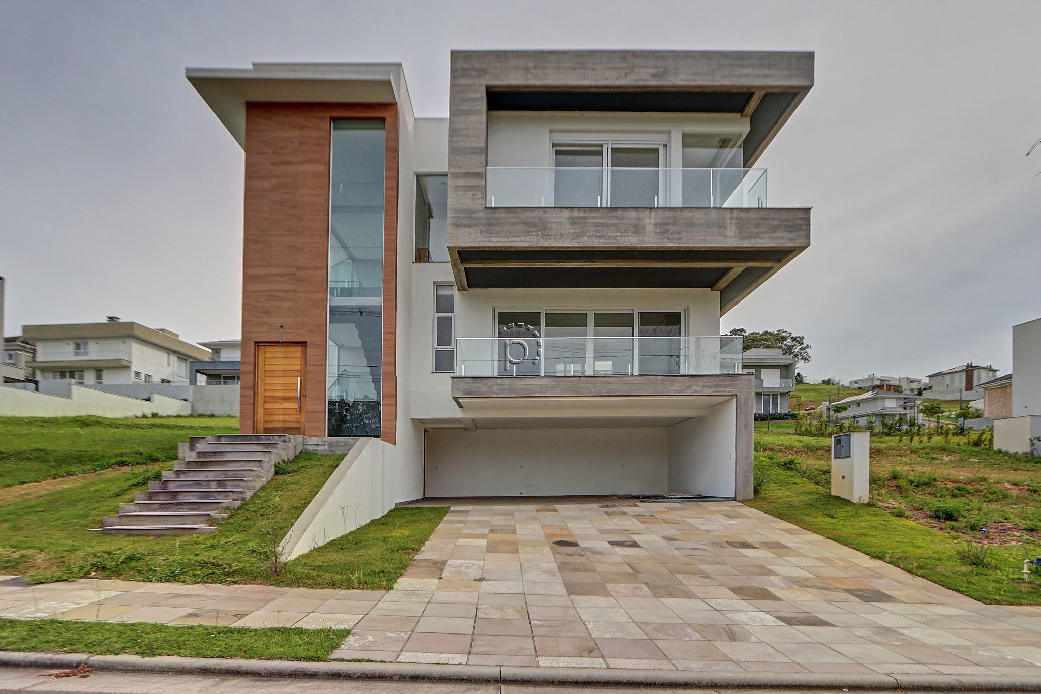 Casa em Condomínio à venda com 303m², 3 quartos, 3 suítes, 4 vagas no bairro Alphaville em Porto Alegre