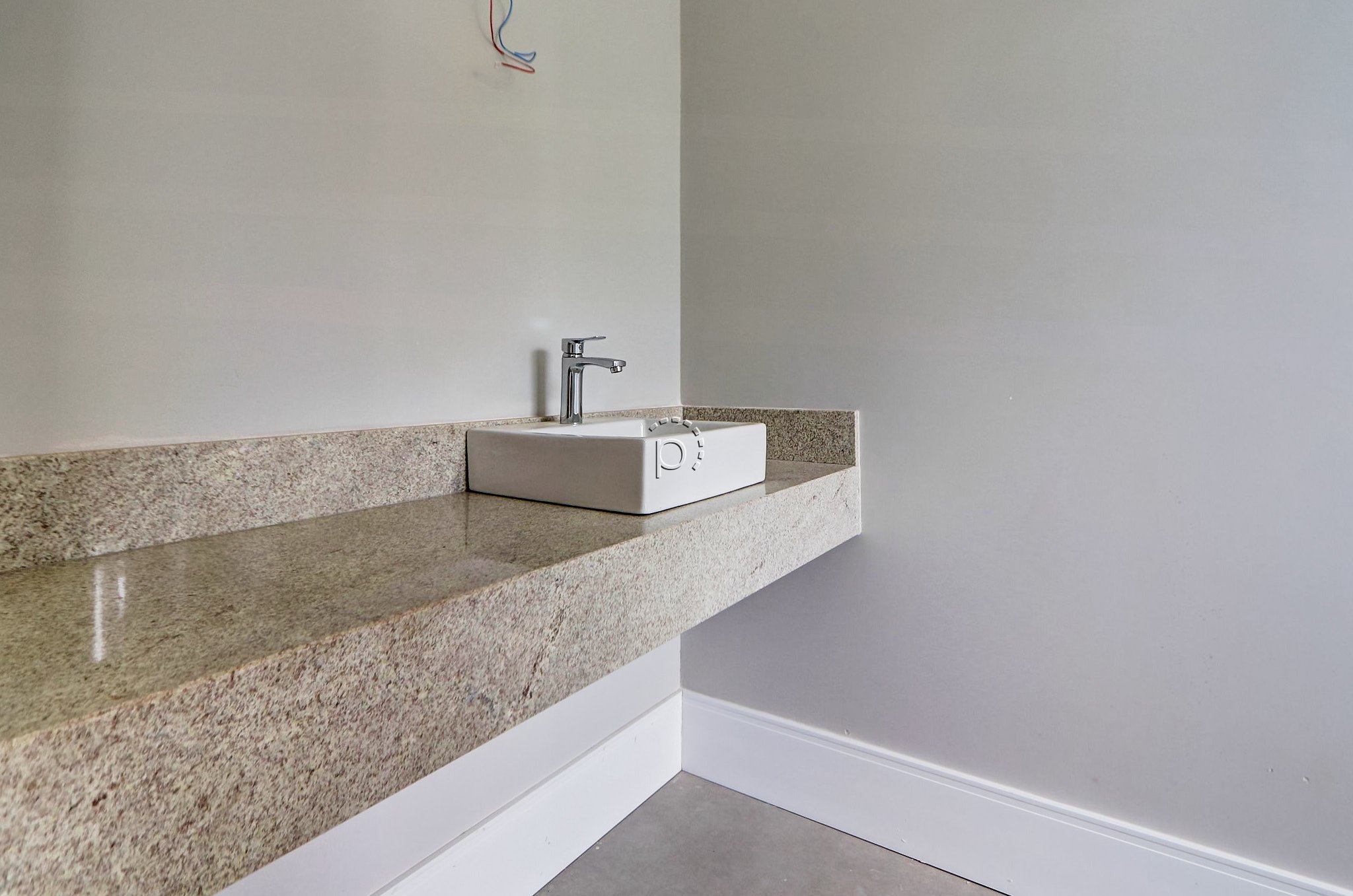 Casa em Condomínio à venda com 303m², 3 quartos, 3 suítes, 4 vagas no bairro Alphaville em Porto Alegre - Foto 27