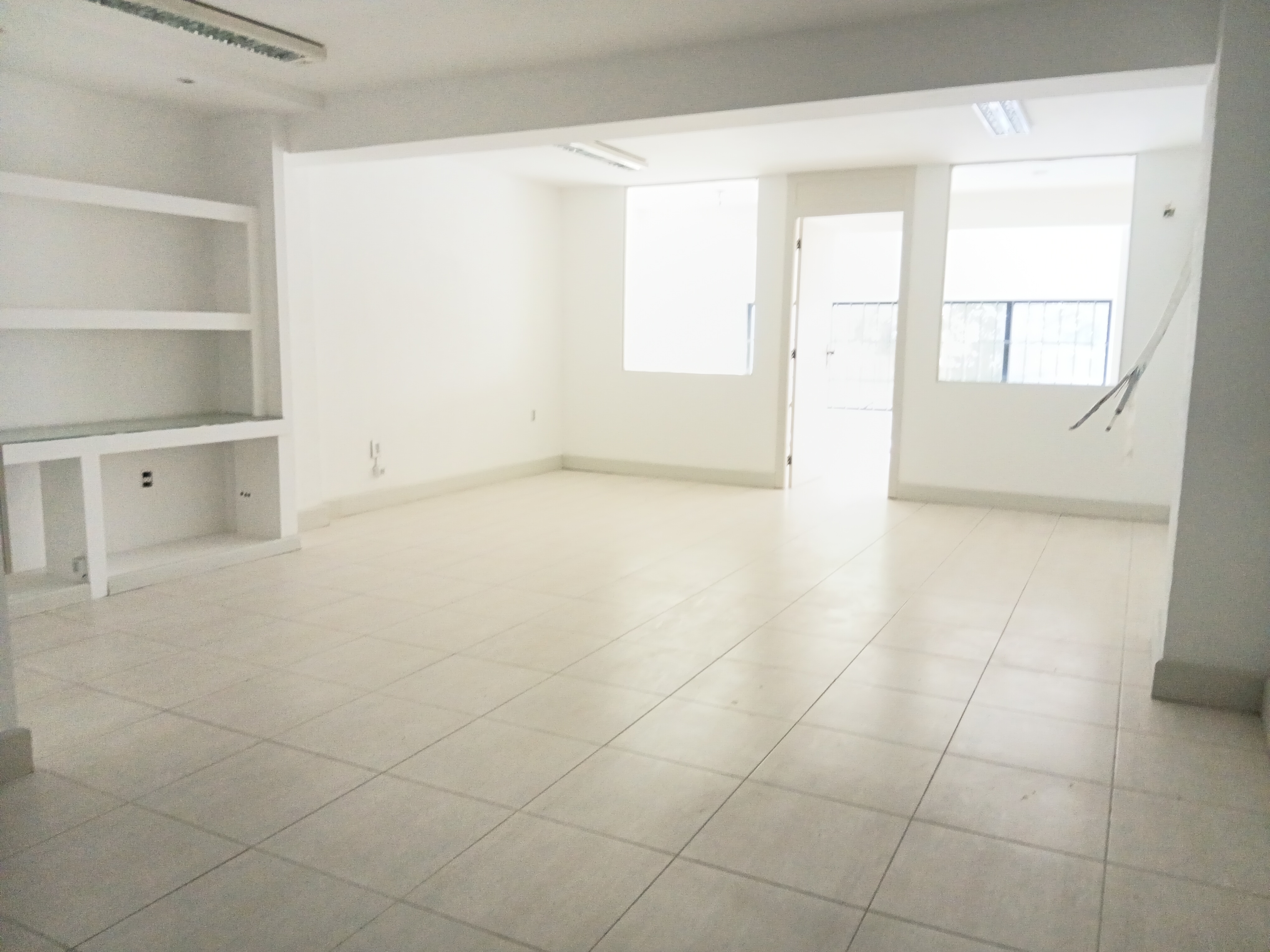 Loja para alugar com 156m² no bairro Menino Deus em Porto Alegre - Foto 15