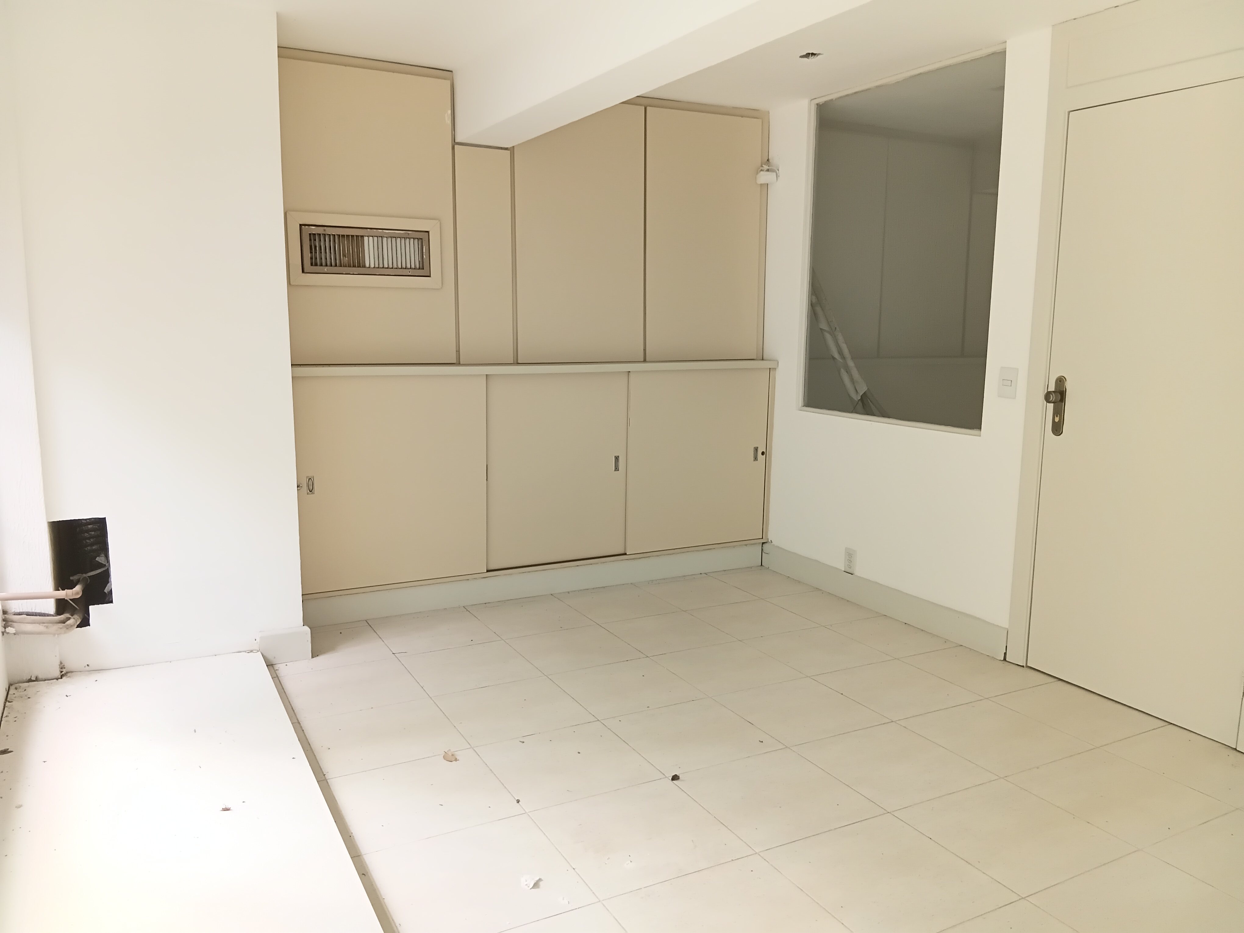 Loja para alugar com 156m² no bairro Menino Deus em Porto Alegre - Foto 16