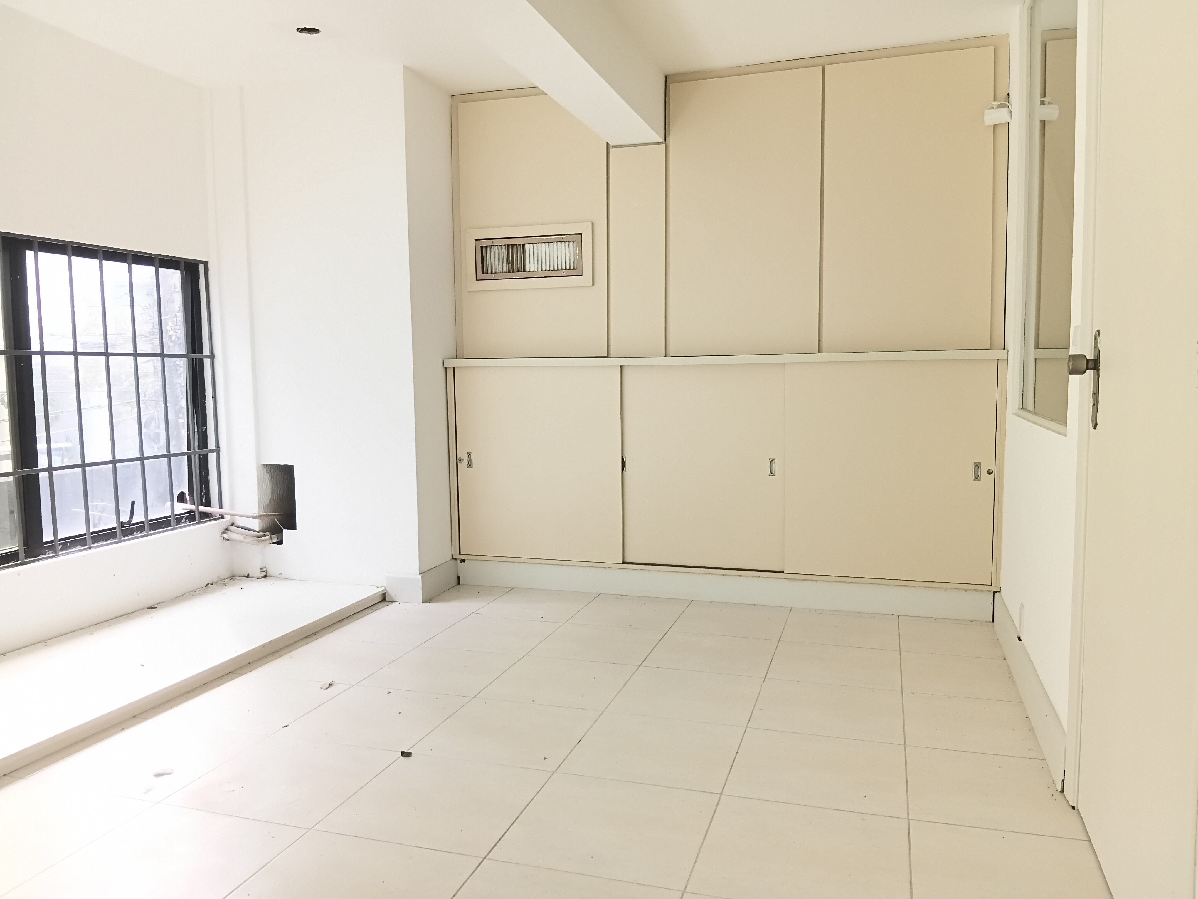 Loja para alugar com 156m² no bairro Menino Deus em Porto Alegre - Foto 18