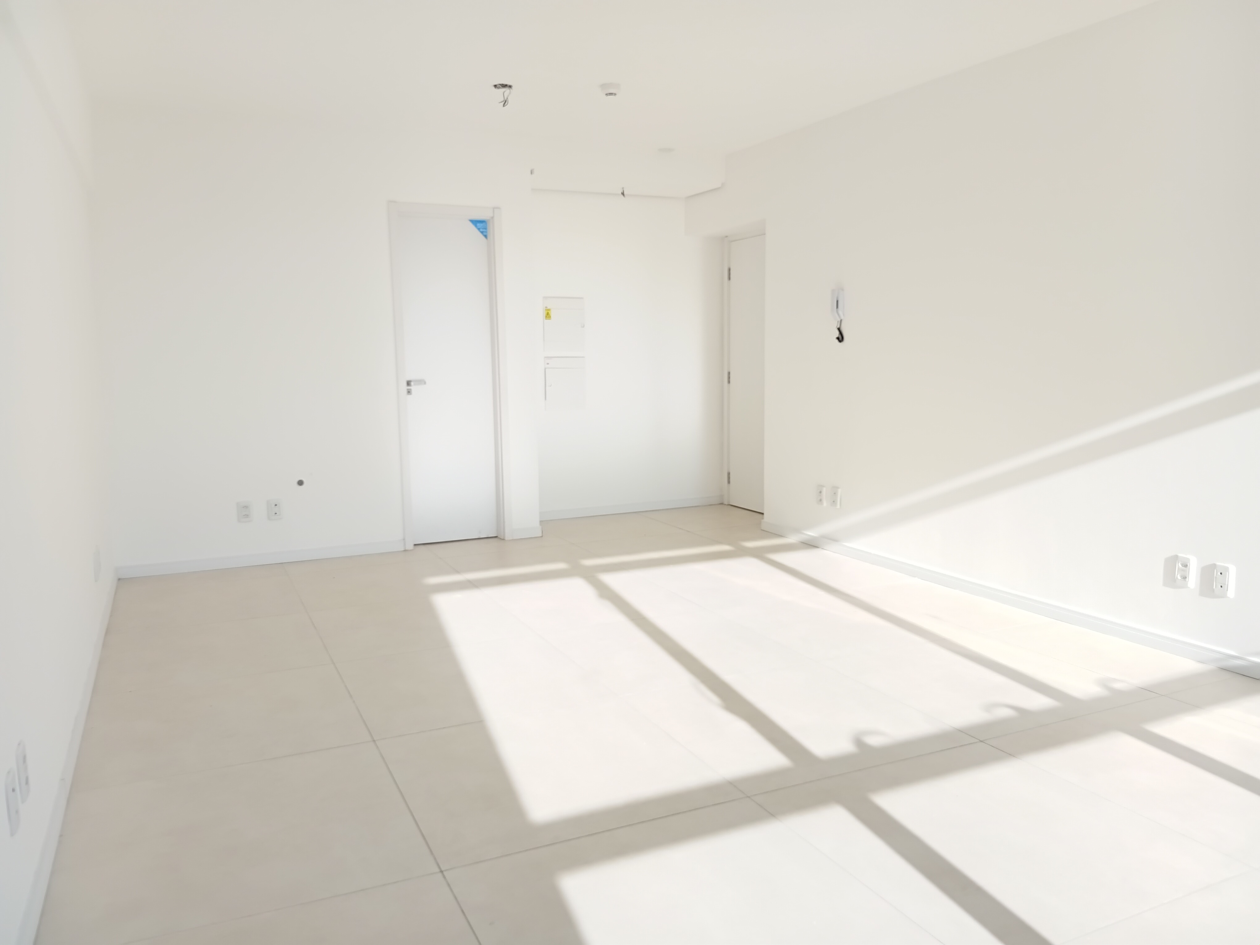Sala para alugar com 37m², 1 vaga no bairro Praia de Belas em Porto Alegre - Foto 13