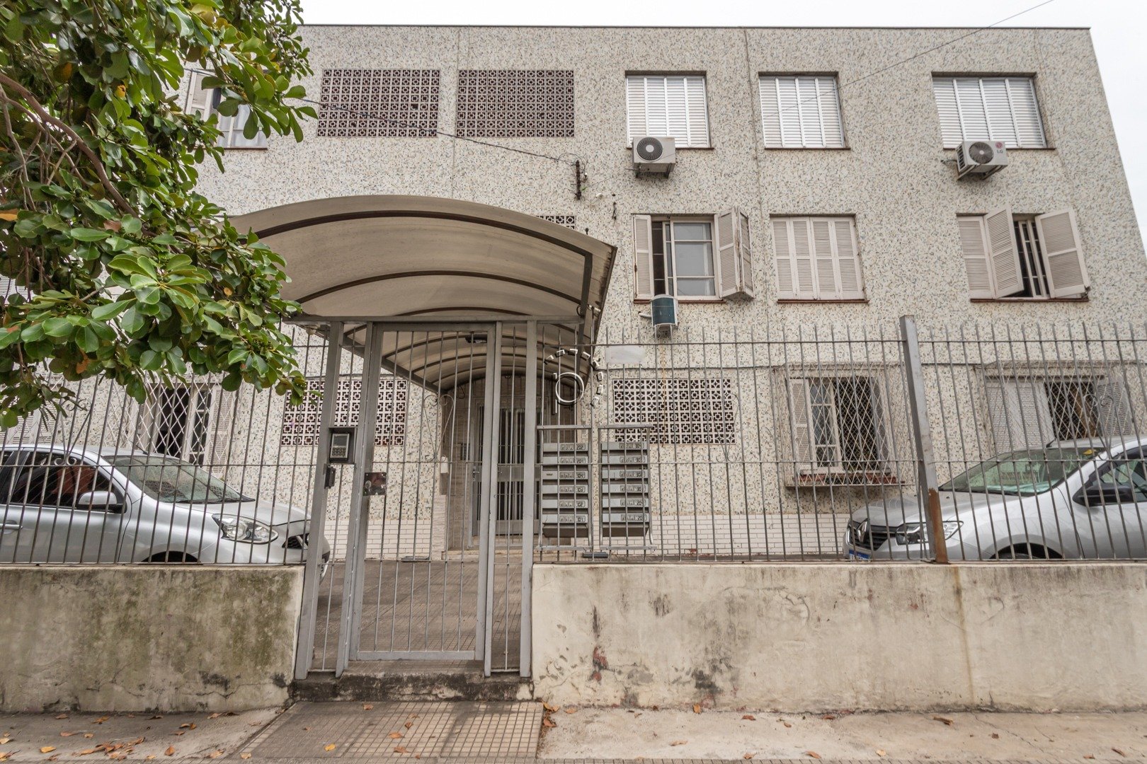 Apartamento à venda com 49m², 1 quarto, 1 vaga no bairro Rio Branco em Porto Alegre - Foto 2