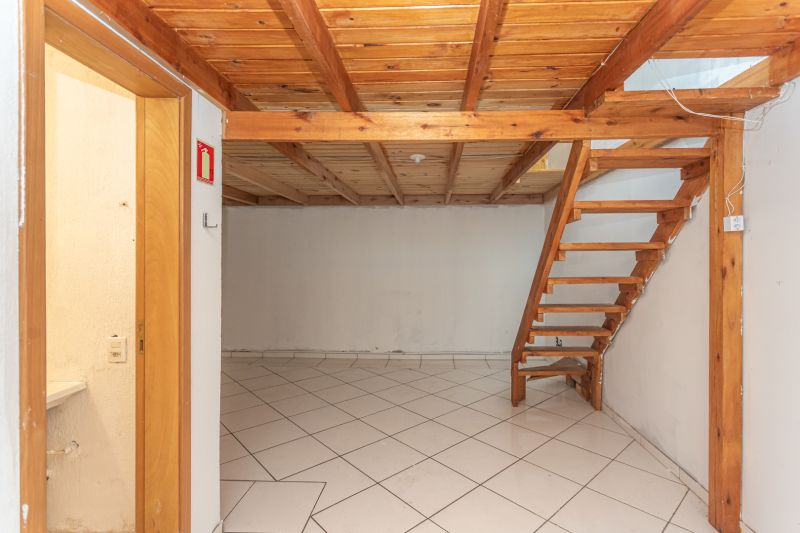 Loja para alugar com 126m² no bairro Tristeza em Porto Alegre - Foto 10