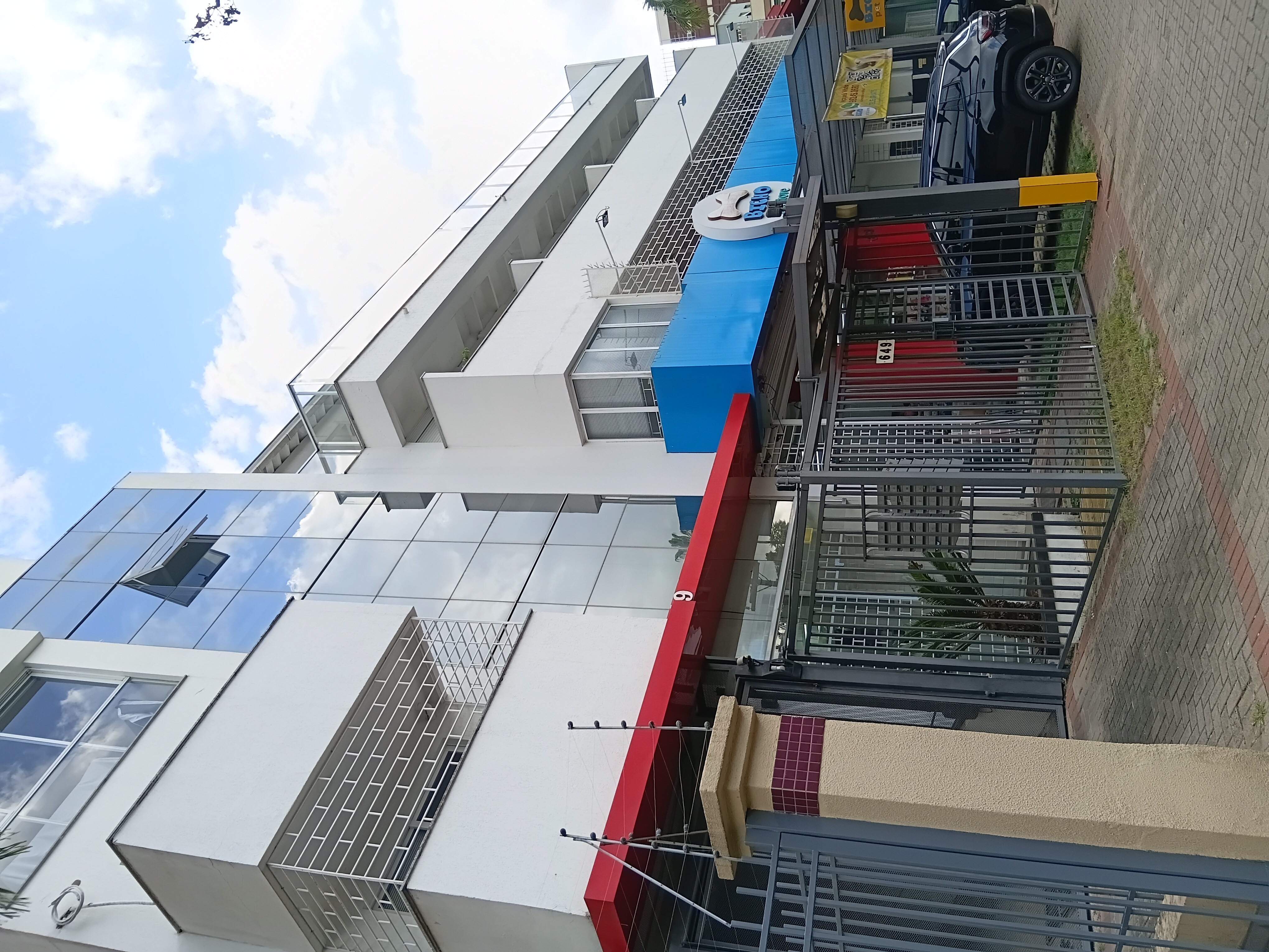 Apartamento para alugar com 43m², 1 quarto no bairro Menino Deus em Porto Alegre - Foto 3