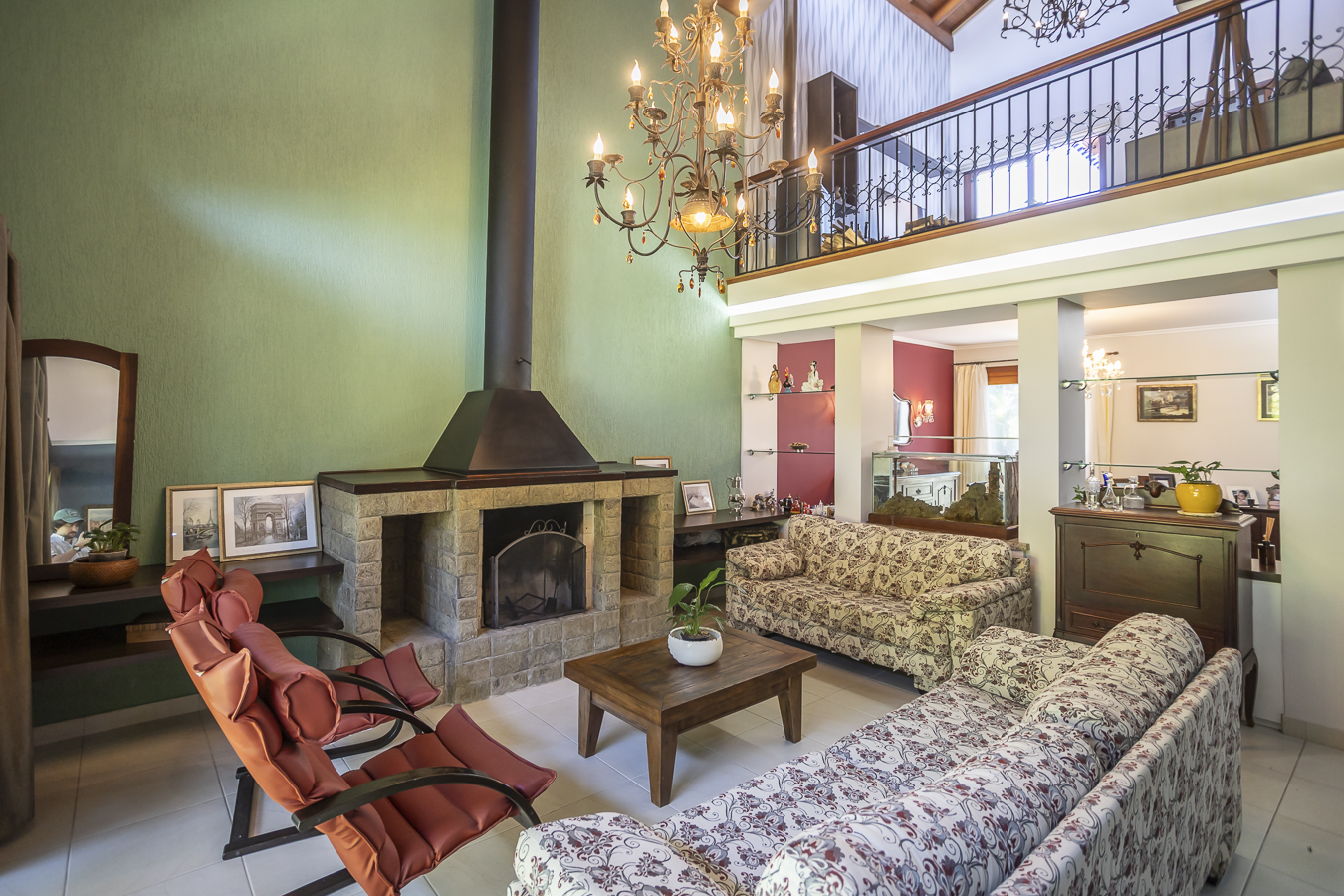 Casa à venda com 293m², 4 quartos, 1 suíte, 6 vagas no bairro Jardim Isabel em Porto Alegre - Foto 3