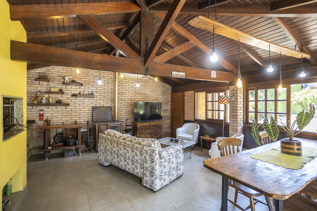 Casa à venda com 293m², 4 quartos, 1 suíte, 6 vagas no bairro Jardim Isabel em Porto Alegre - Foto 7