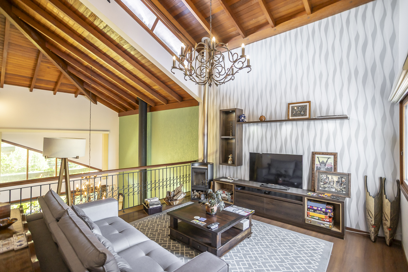 Casa à venda com 293m², 4 quartos, 1 suíte, 6 vagas no bairro Jardim Isabel em Porto Alegre - Foto 19