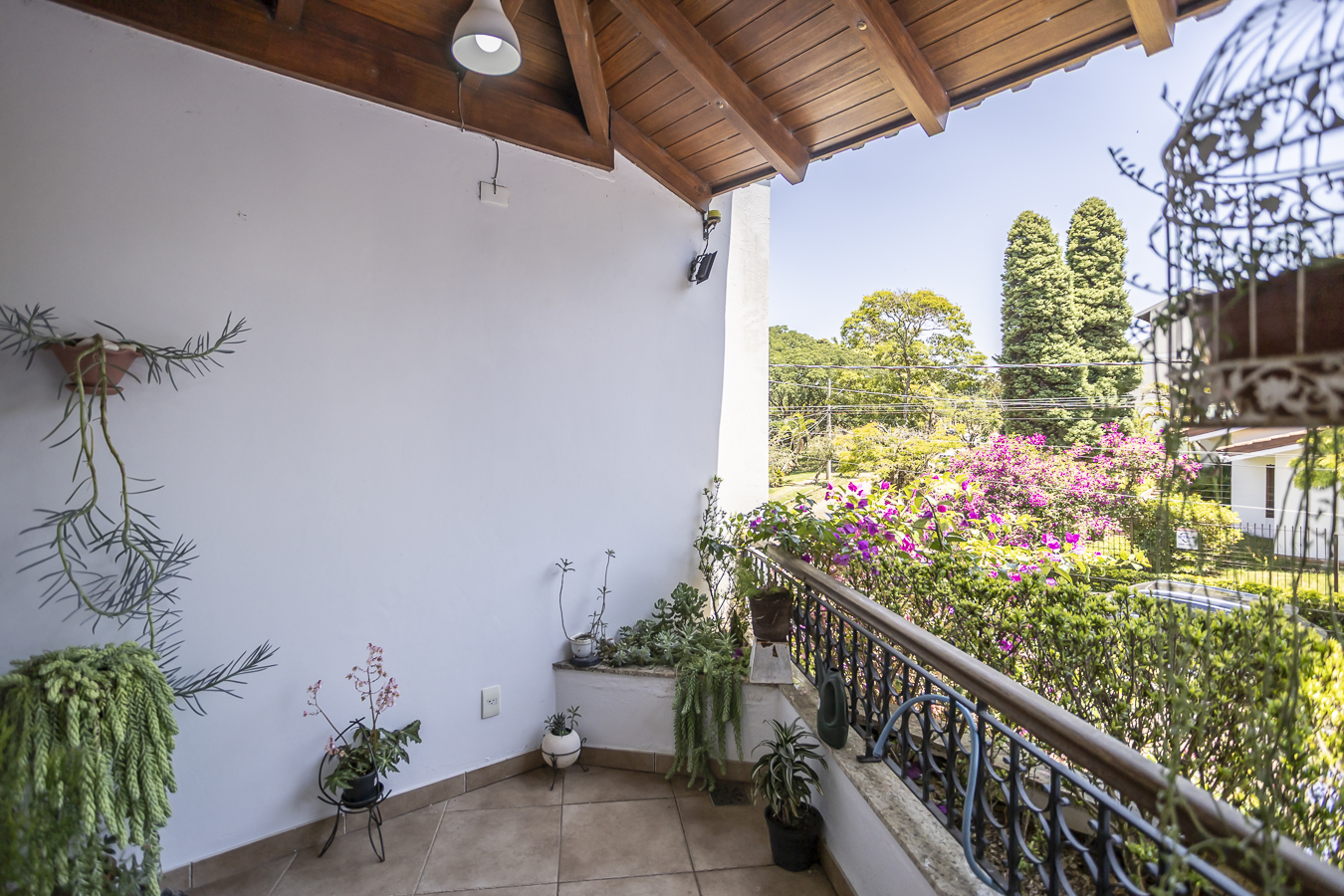 Casa à venda com 293m², 4 quartos, 1 suíte, 6 vagas no bairro Jardim Isabel em Porto Alegre - Foto 22