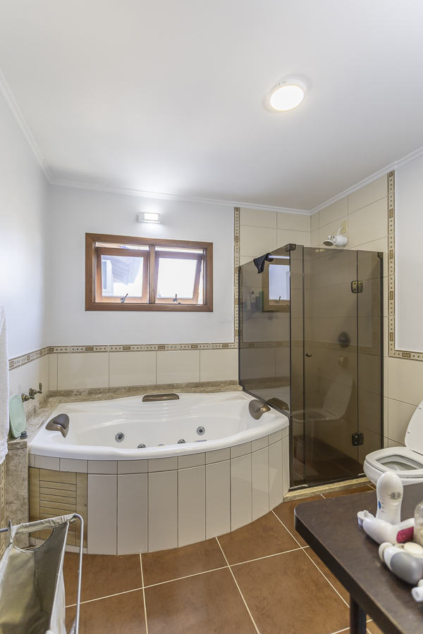 Casa à venda com 293m², 4 quartos, 1 suíte, 6 vagas no bairro Jardim Isabel em Porto Alegre - Foto 24