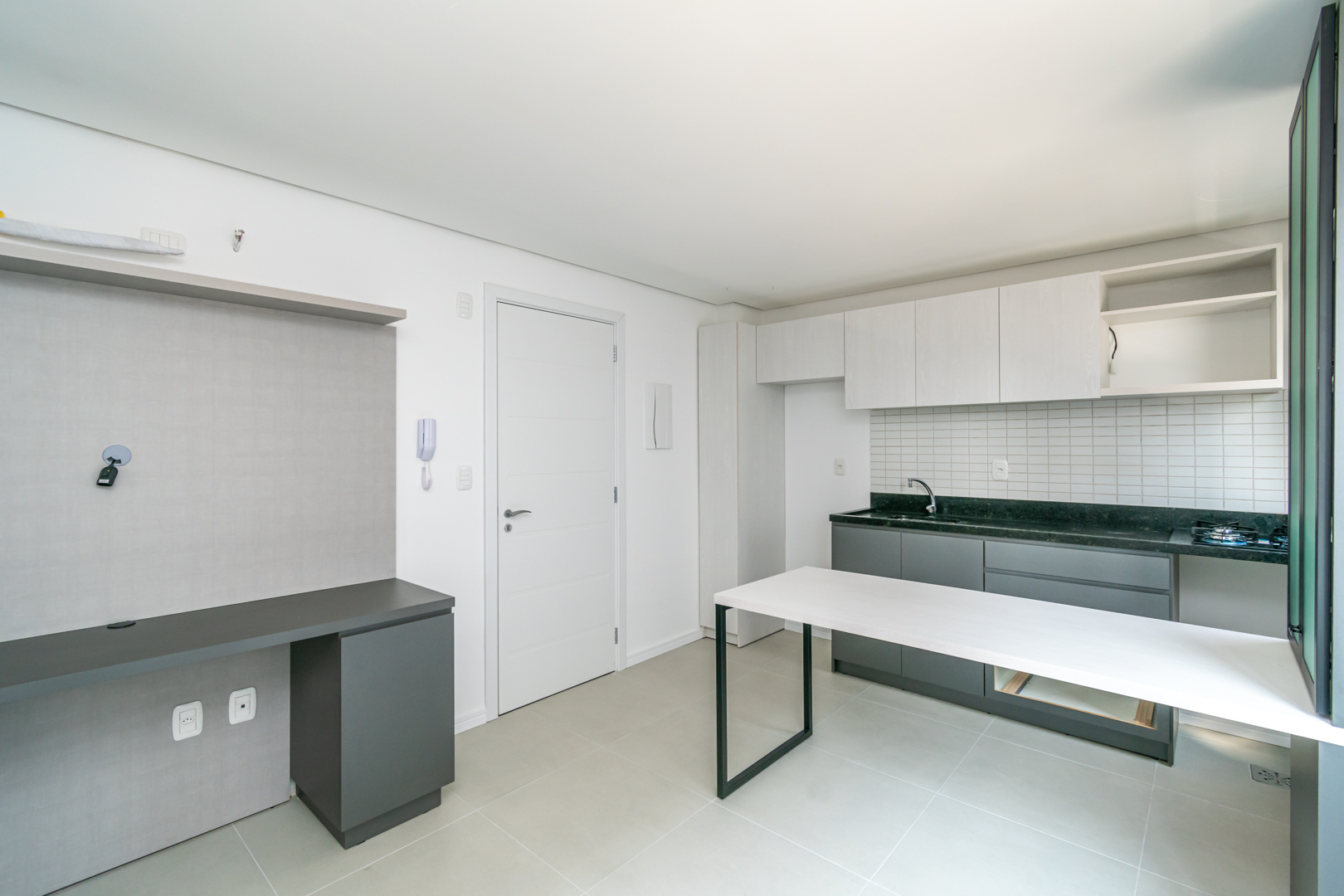 Apartamento à venda com 30m², 1 quarto no bairro Santana em Porto Alegre - Foto 2