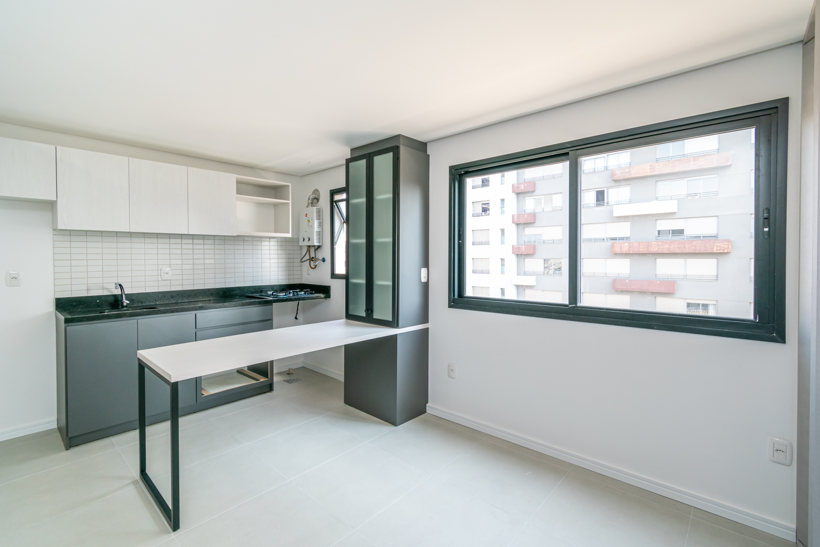 Apartamento à venda com 30m², 1 quarto no bairro Santana em Porto Alegre