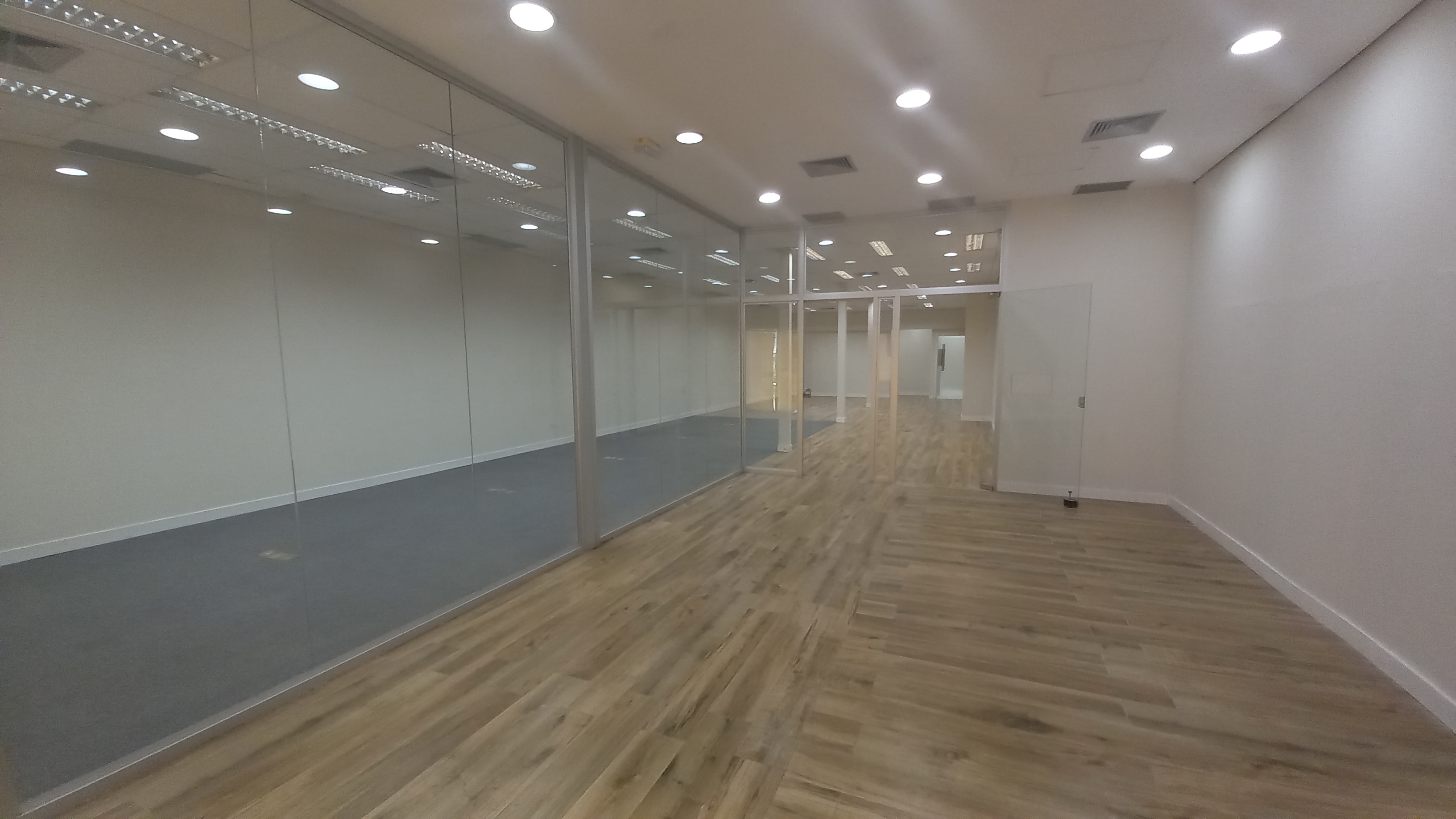 Loja para alugar com 268m² no bairro Praia de Belas em Porto Alegre - Foto 3