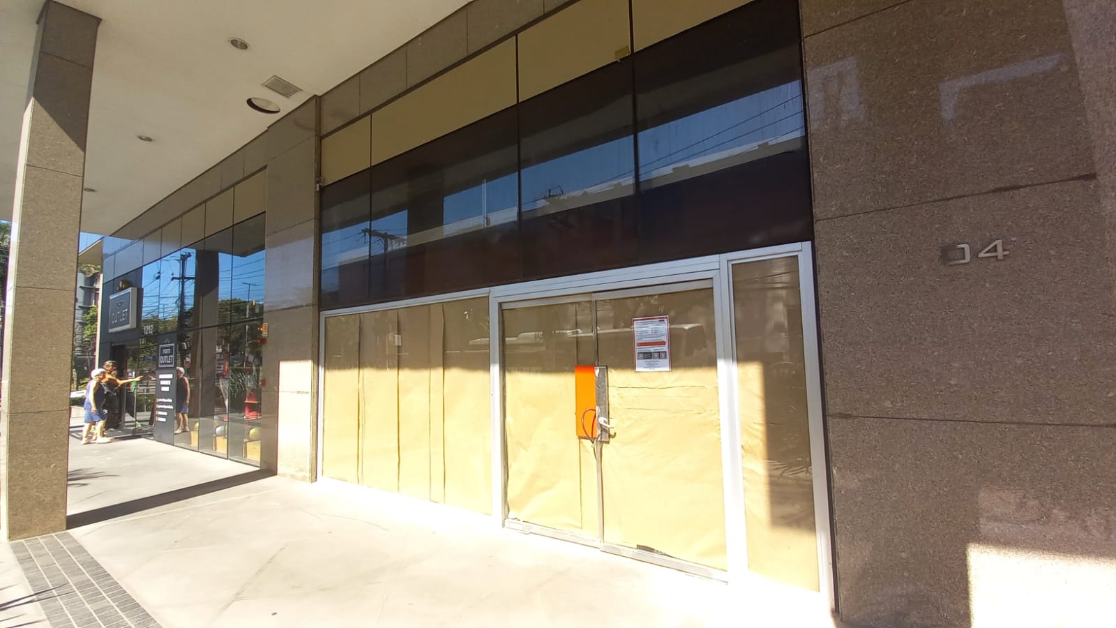 Loja para alugar com 268m² no bairro Praia de Belas em Porto Alegre - Foto 2