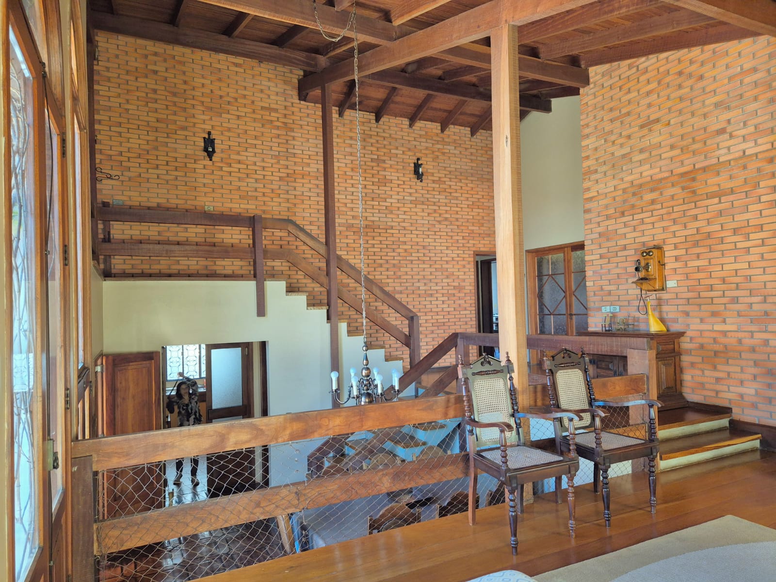 Casa à venda com 354m², 5 quartos, 1 suíte, 10 vagas no bairro Cristal em Porto Alegre - Foto 16