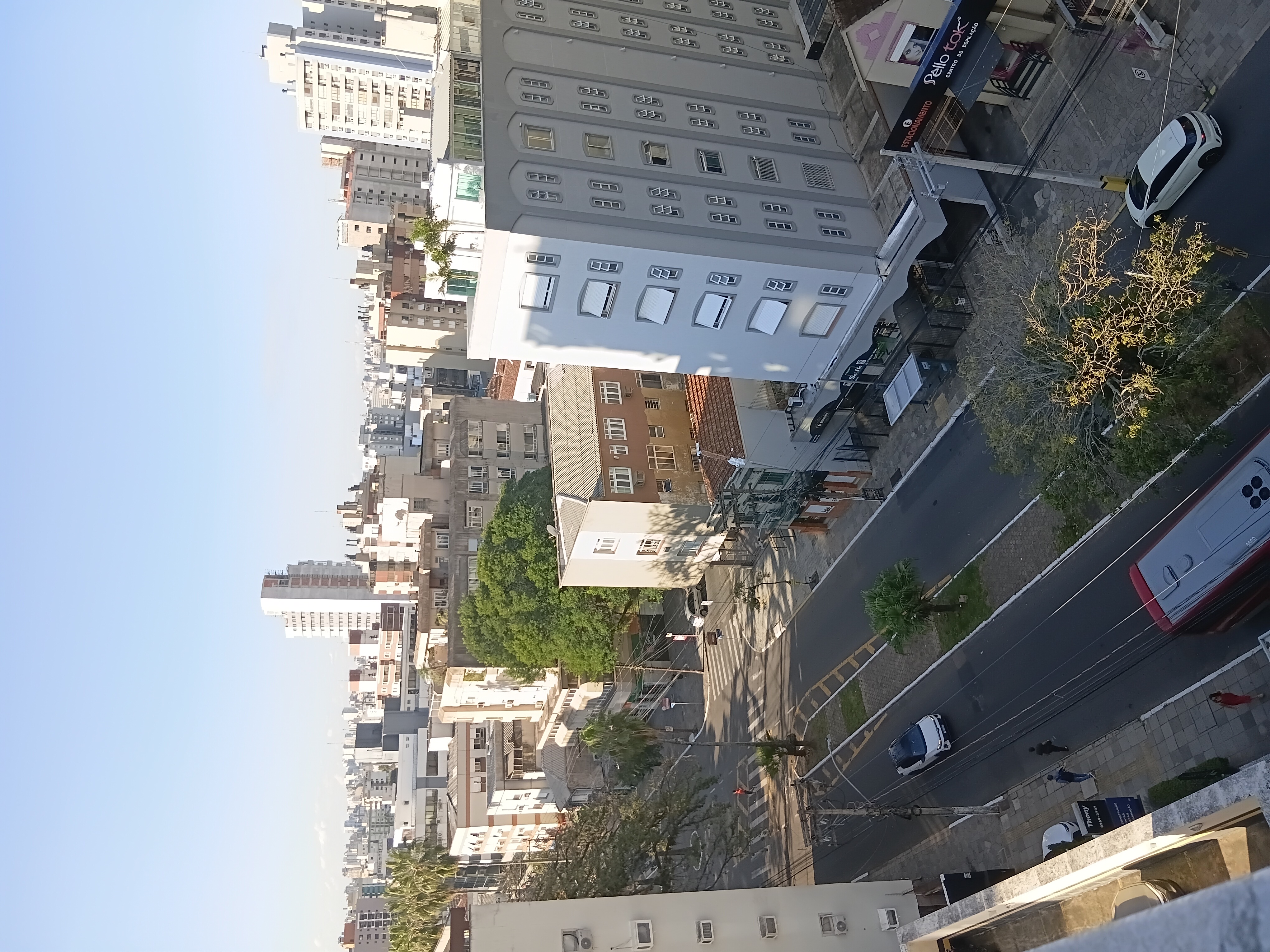 Sala para alugar com 33m², 1 vaga no bairro Menino Deus em Porto Alegre - Foto 14