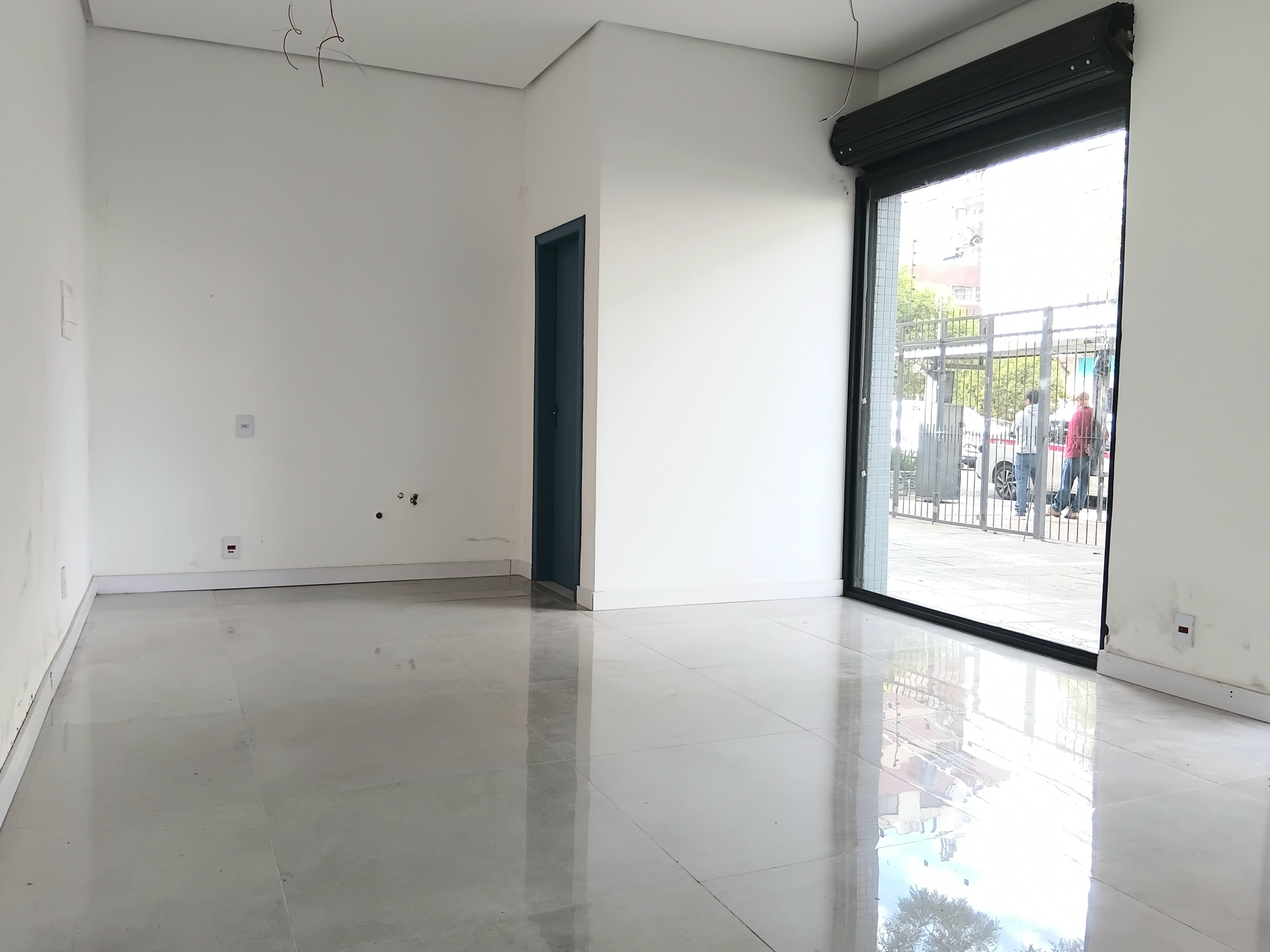 Loja para alugar com 29m² no bairro Menino Deus em Porto Alegre - Foto 3