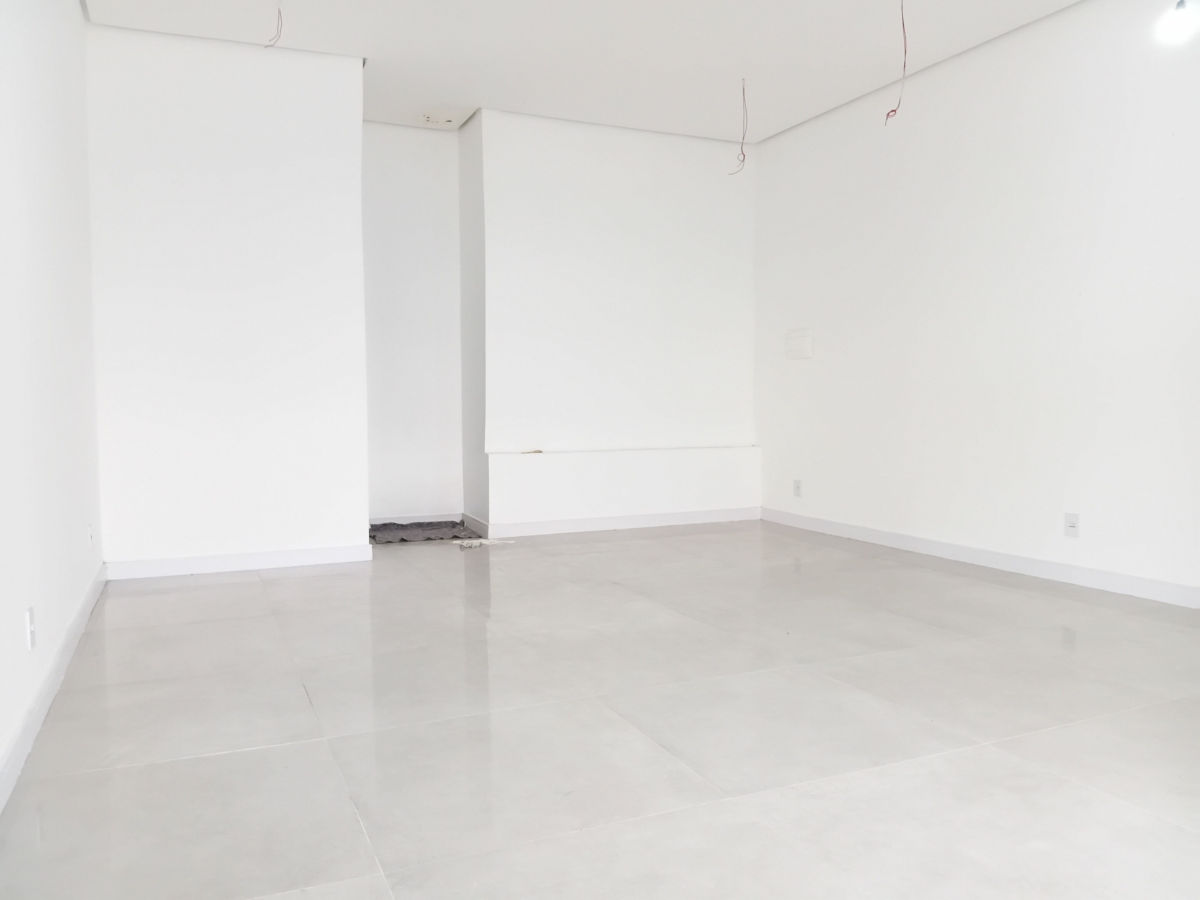 Loja para alugar com 34m² no bairro Menino Deus em Porto Alegre - Foto 4