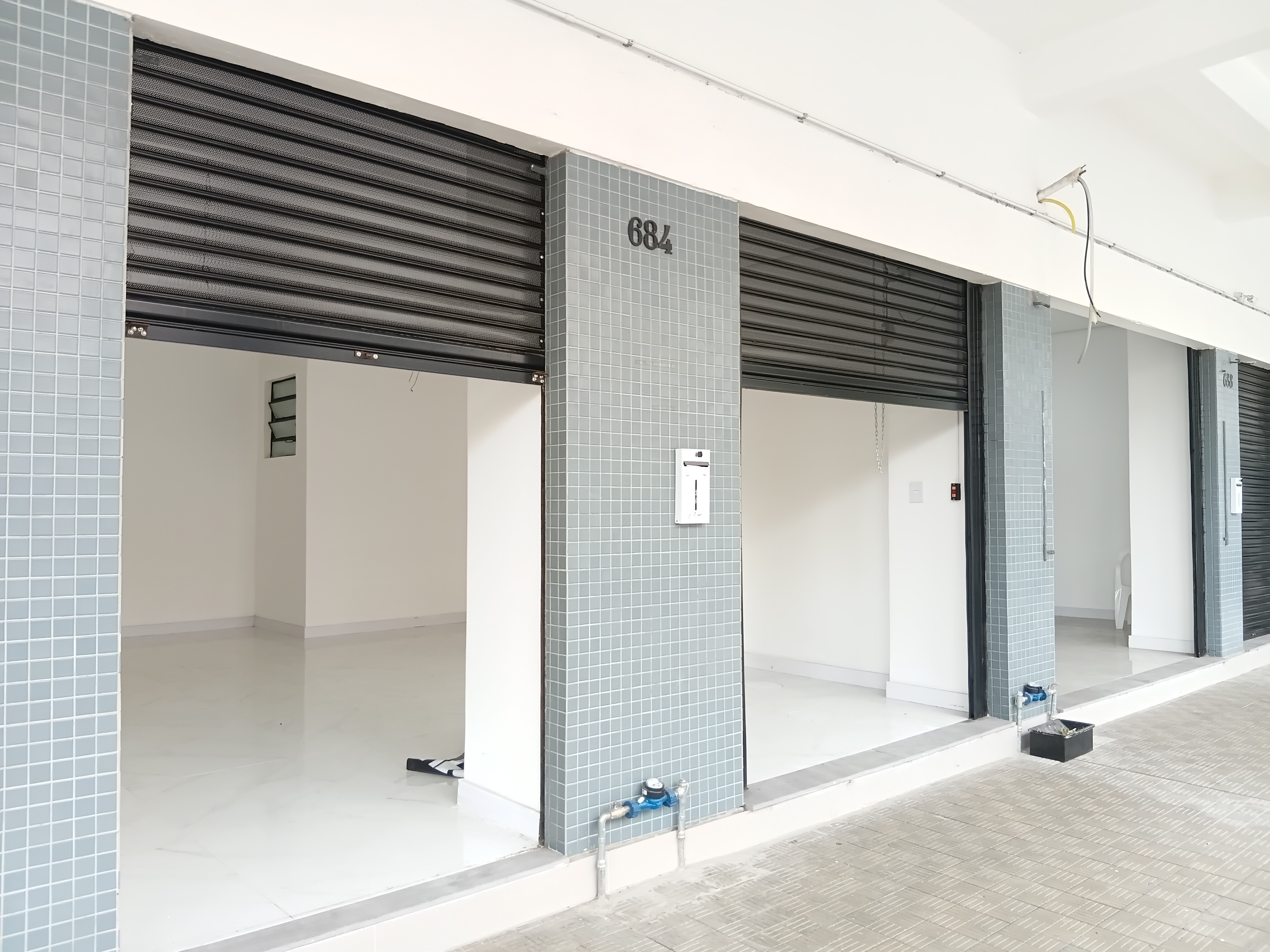 Loja para alugar com 35m² no bairro Menino Deus em Porto Alegre
