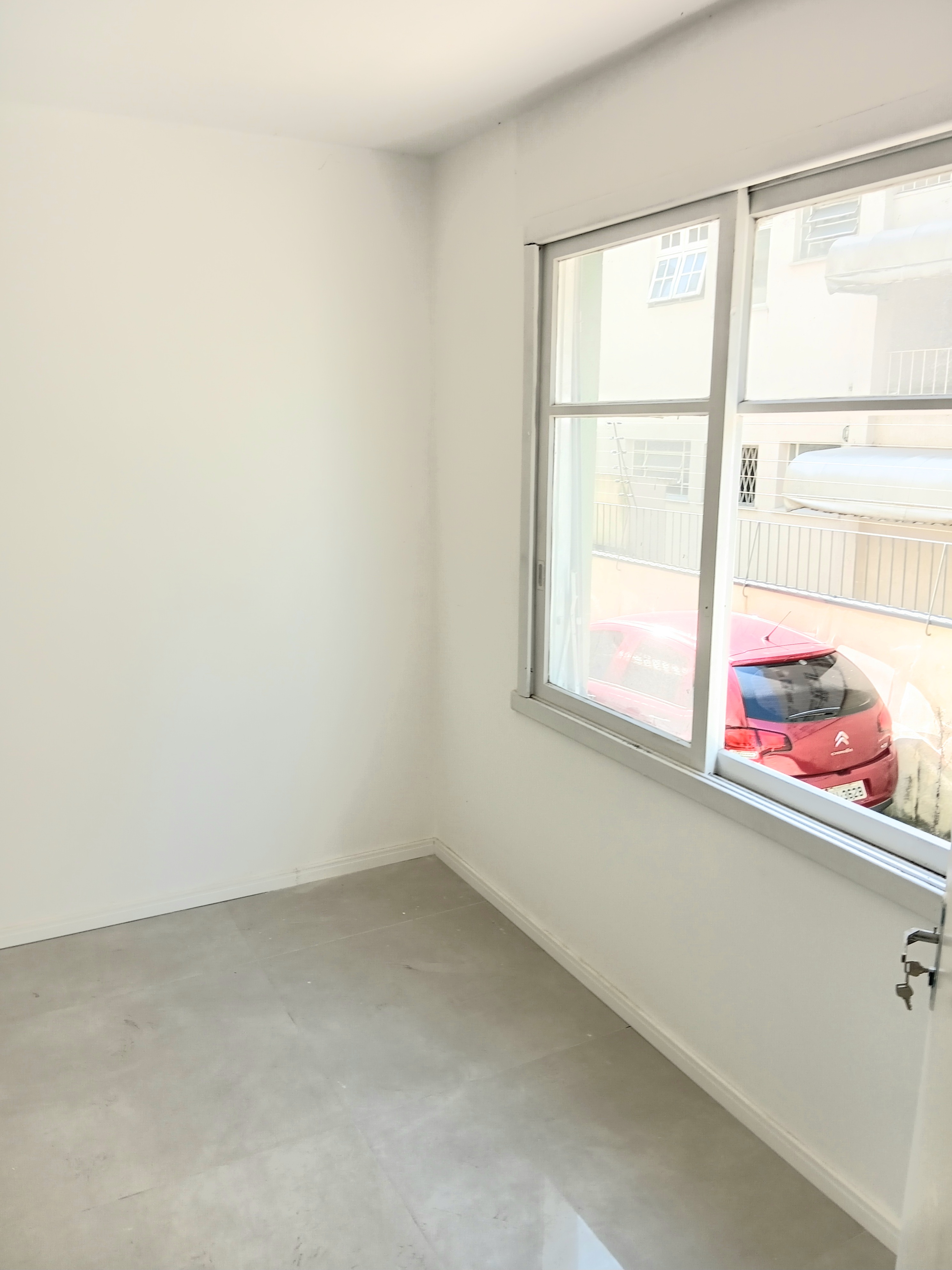 Loja para alugar com 58m² no bairro Menino Deus em Porto Alegre - Foto 13