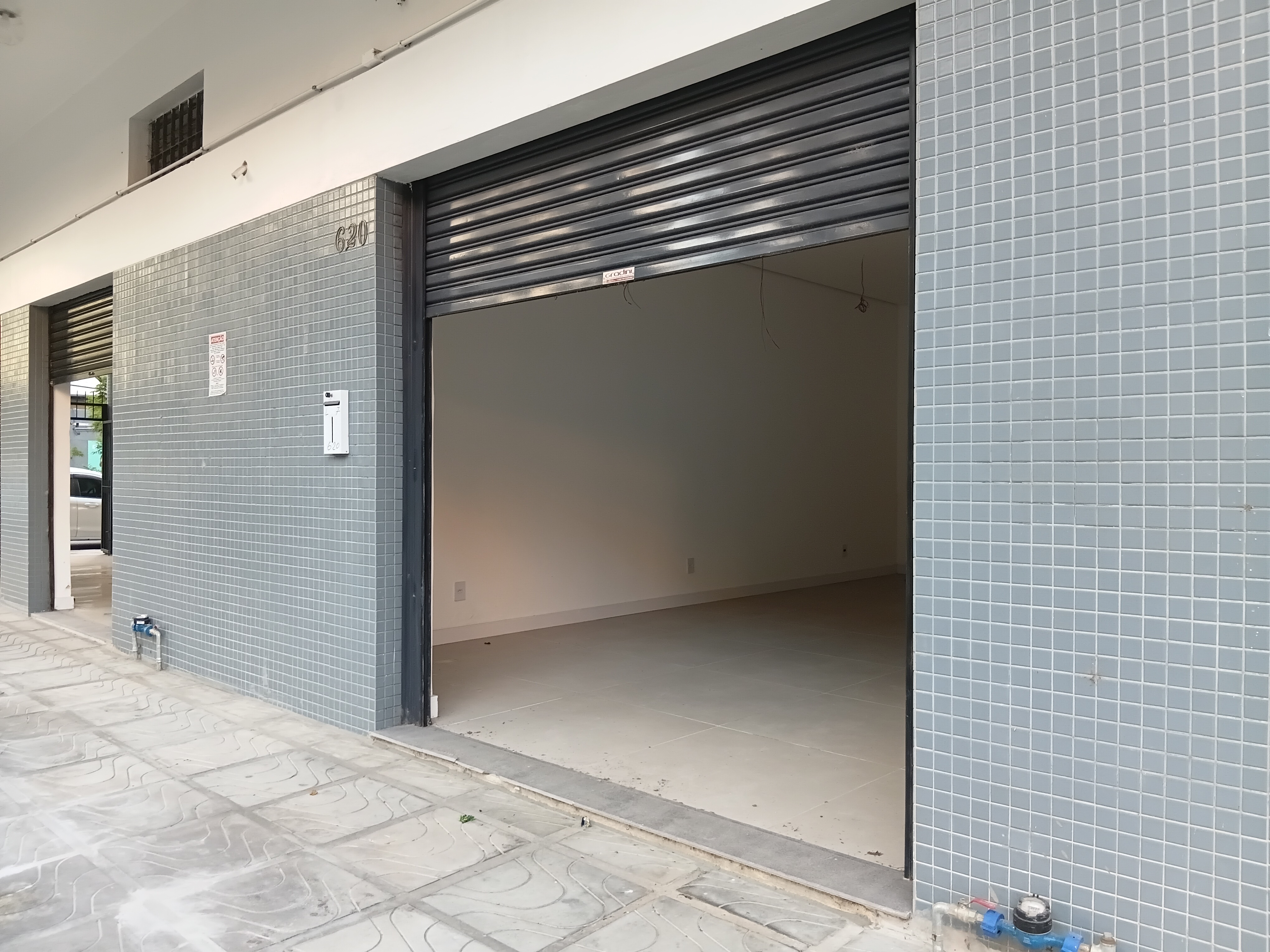 Loja para alugar com 35m² no bairro Menino Deus em Porto Alegre - Foto 2