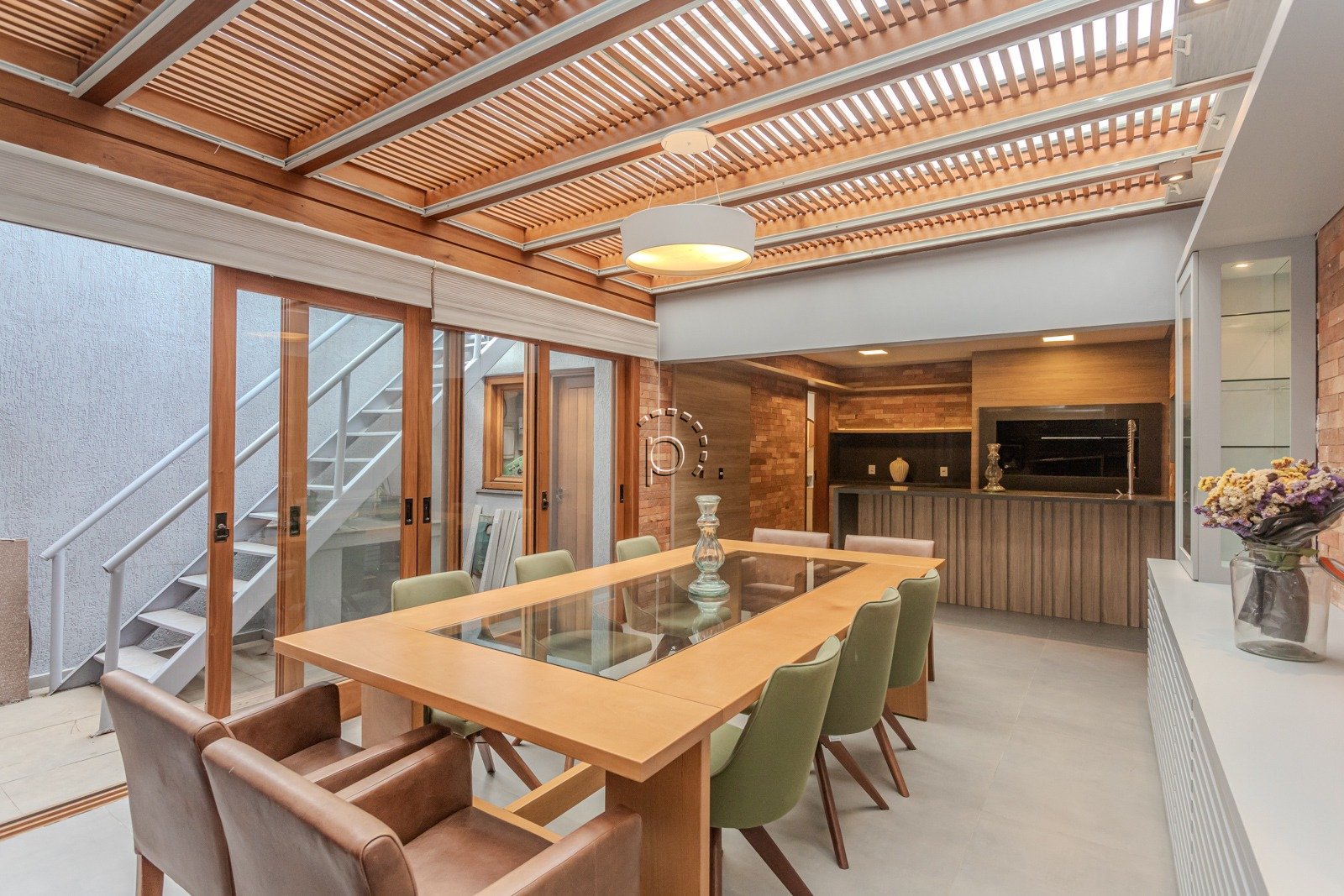 Casa em Condomínio à venda com 159m², 3 quartos, 1 suíte no bairro Tristeza em Porto Alegre