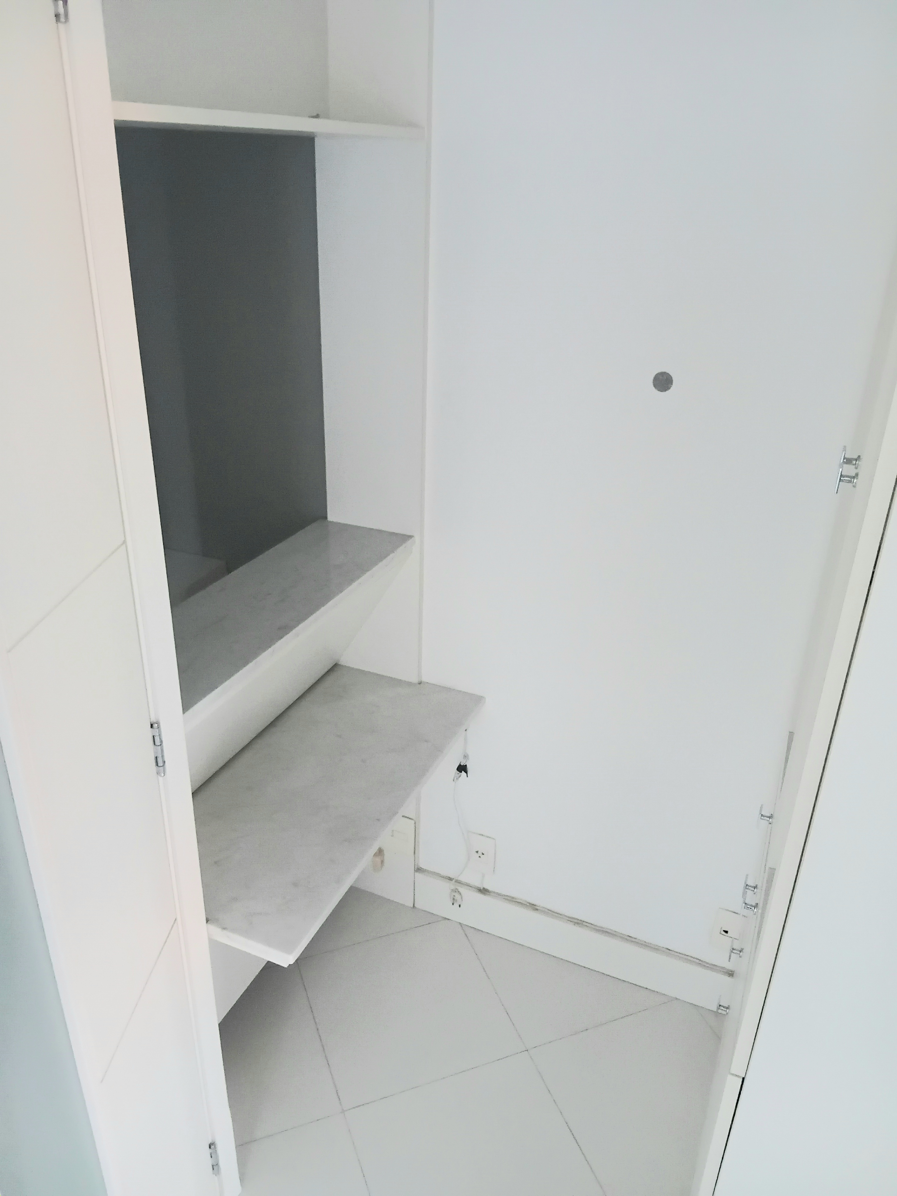Sala para alugar com 38m², 1 vaga no bairro Menino Deus em Porto Alegre - Foto 5