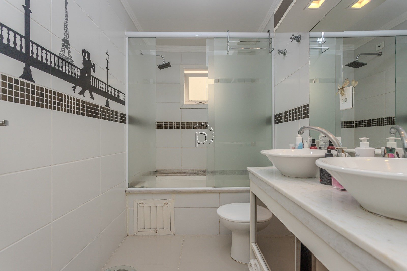 Casa à venda com 190m², 4 quartos, 3 suítes no bairro Jardim Isabel em Porto Alegre - Foto 45