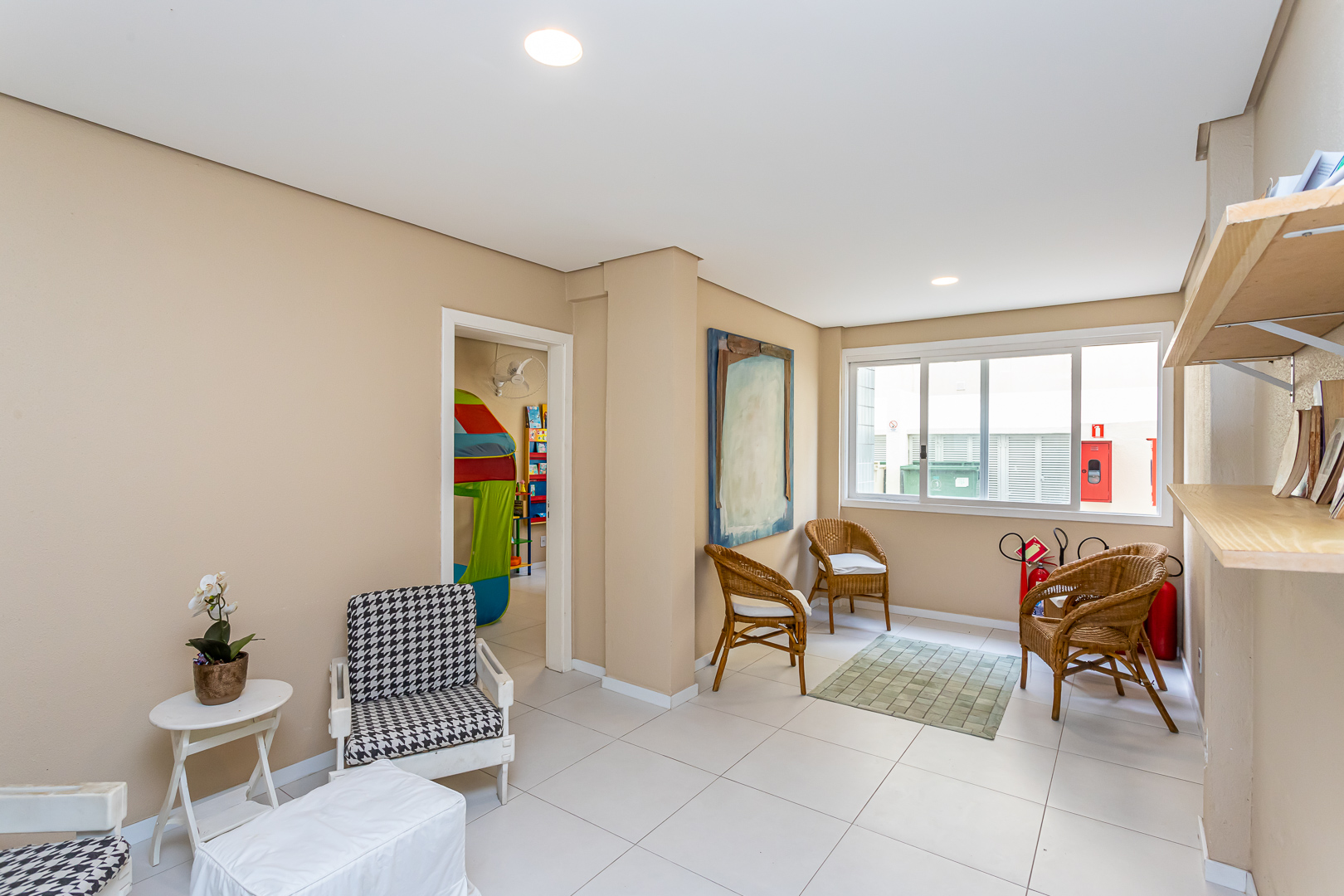 Apartamento à venda com 172m², 3 quartos, 2 vagas no bairro Tristeza em Porto Alegre - Foto 26