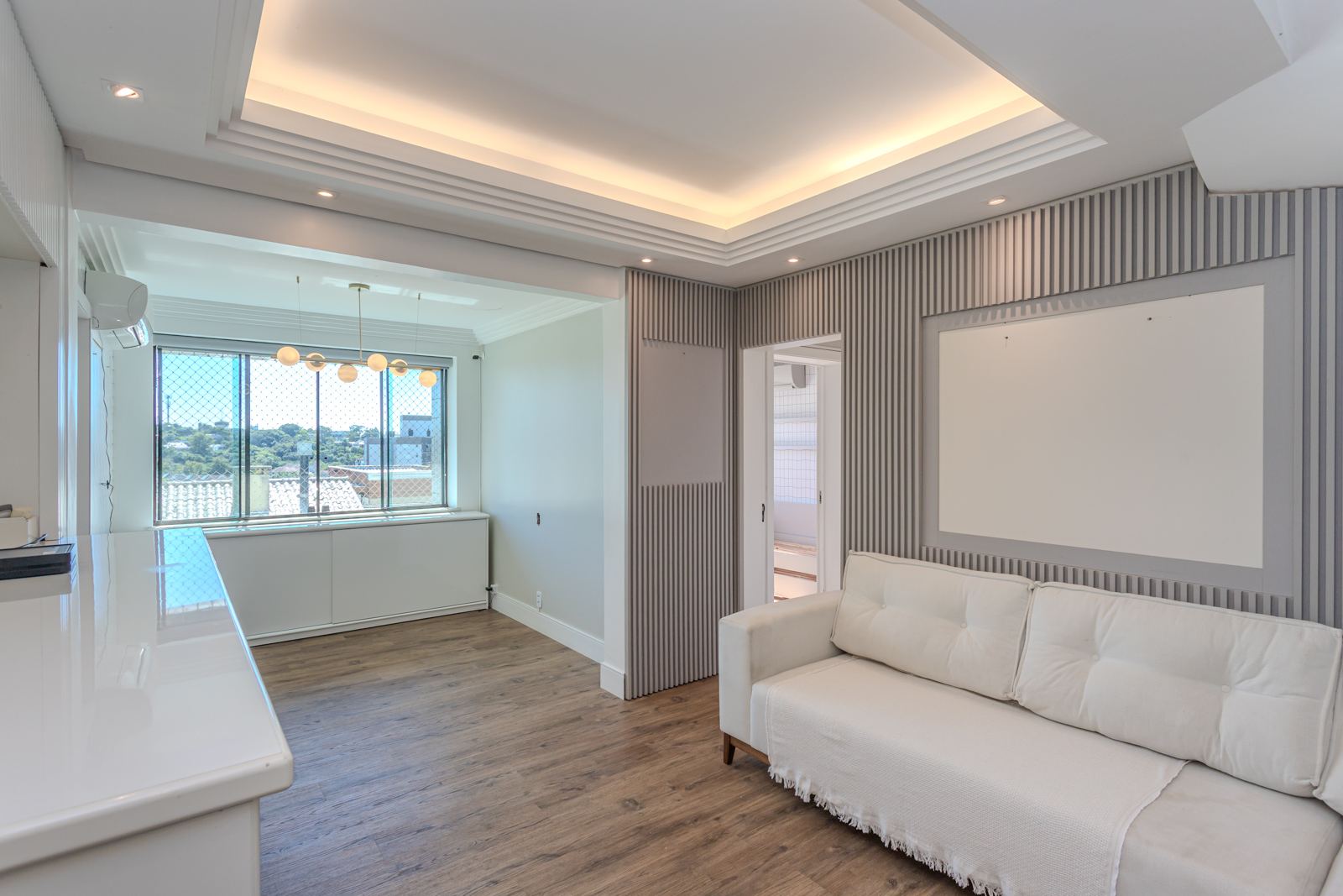 Cobertura à venda com 172m², 3 quartos, 2 vagas no bairro Tristeza em Porto Alegre - Foto 2