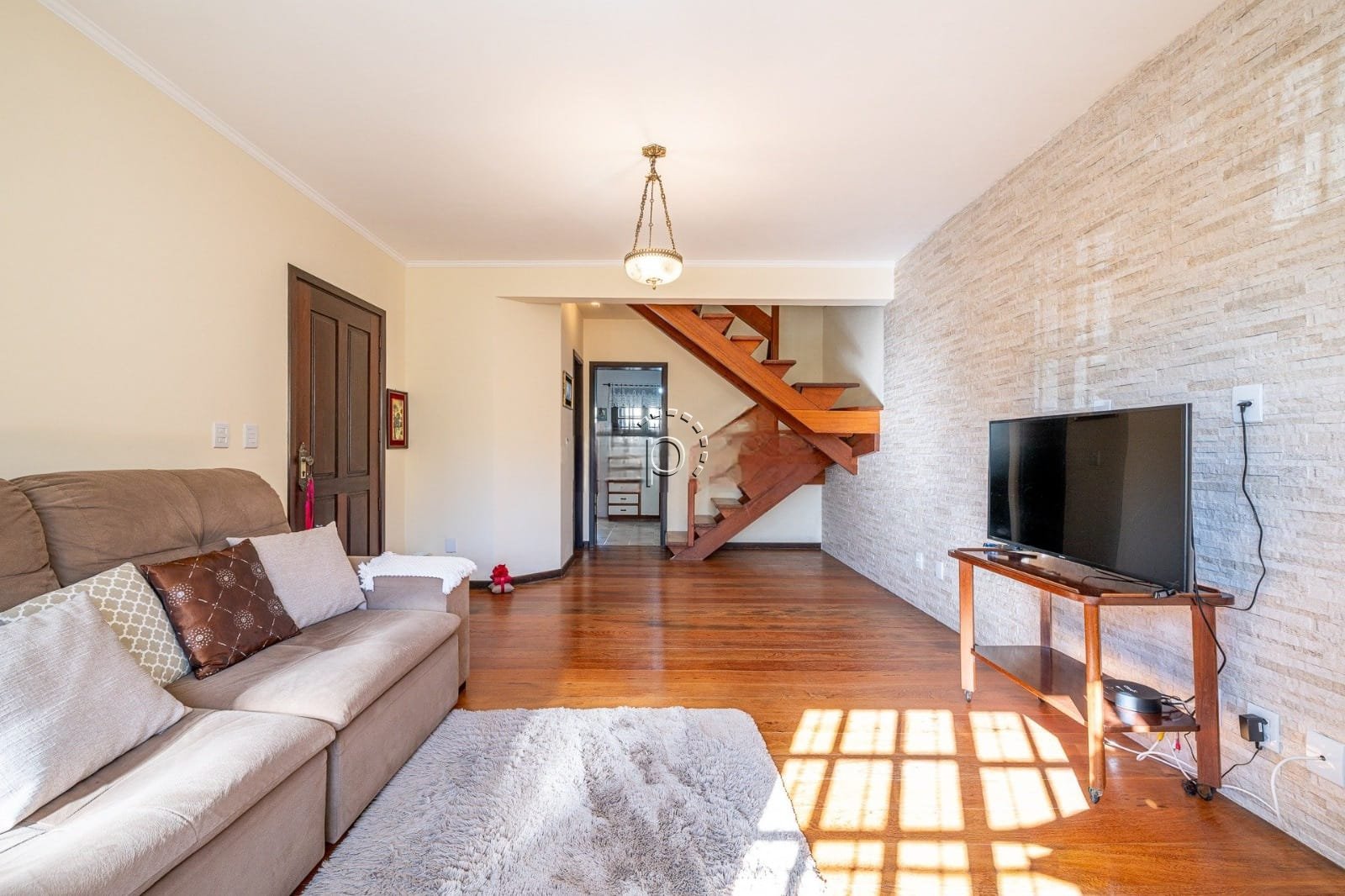 Casa à venda com 137m², 3 quartos no bairro Espirito Santo em Porto Alegre - Foto 3