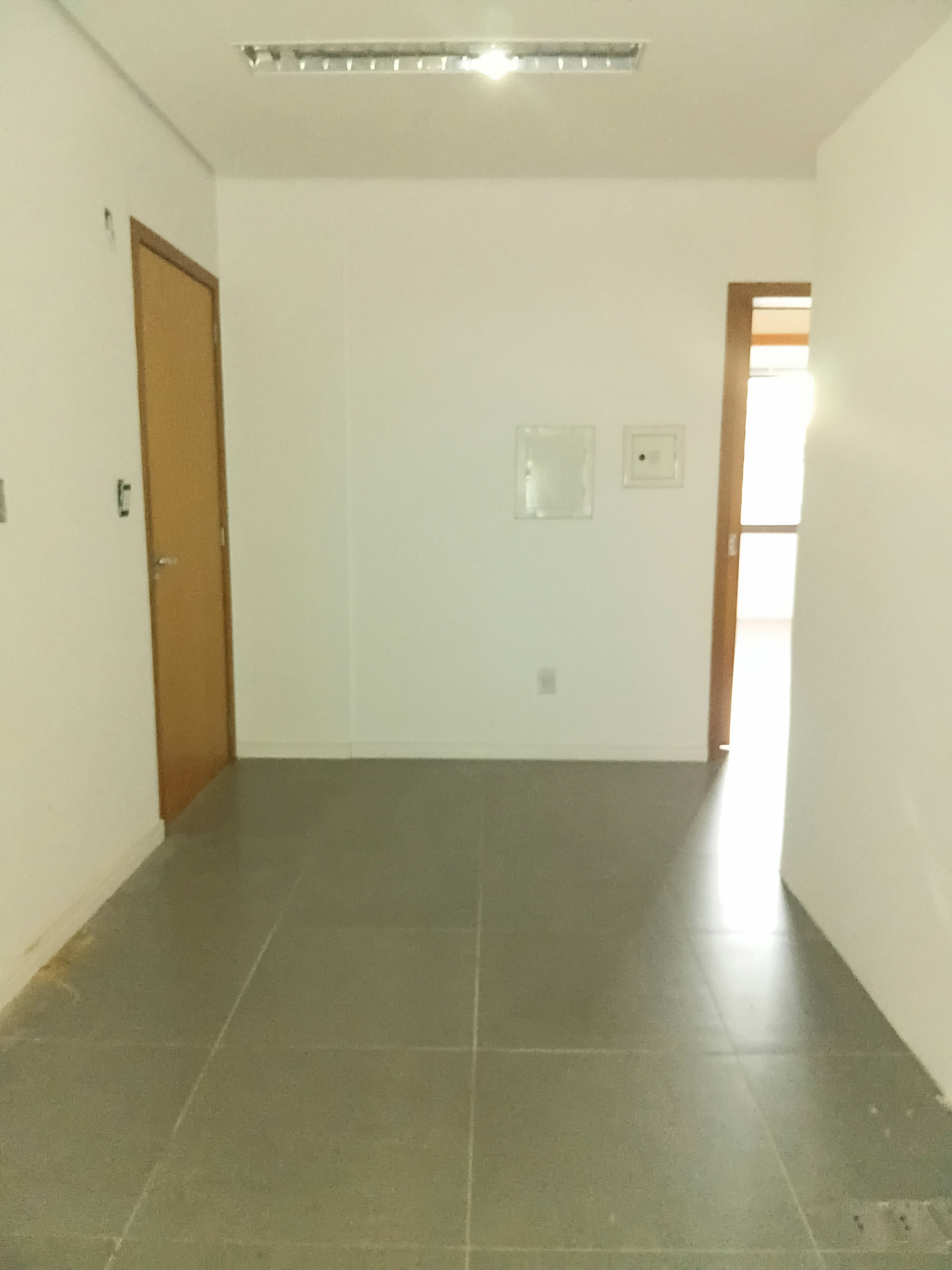 Sala para alugar com 56m², 2 vagas no bairro Menino Deus em Porto Alegre - Foto 8