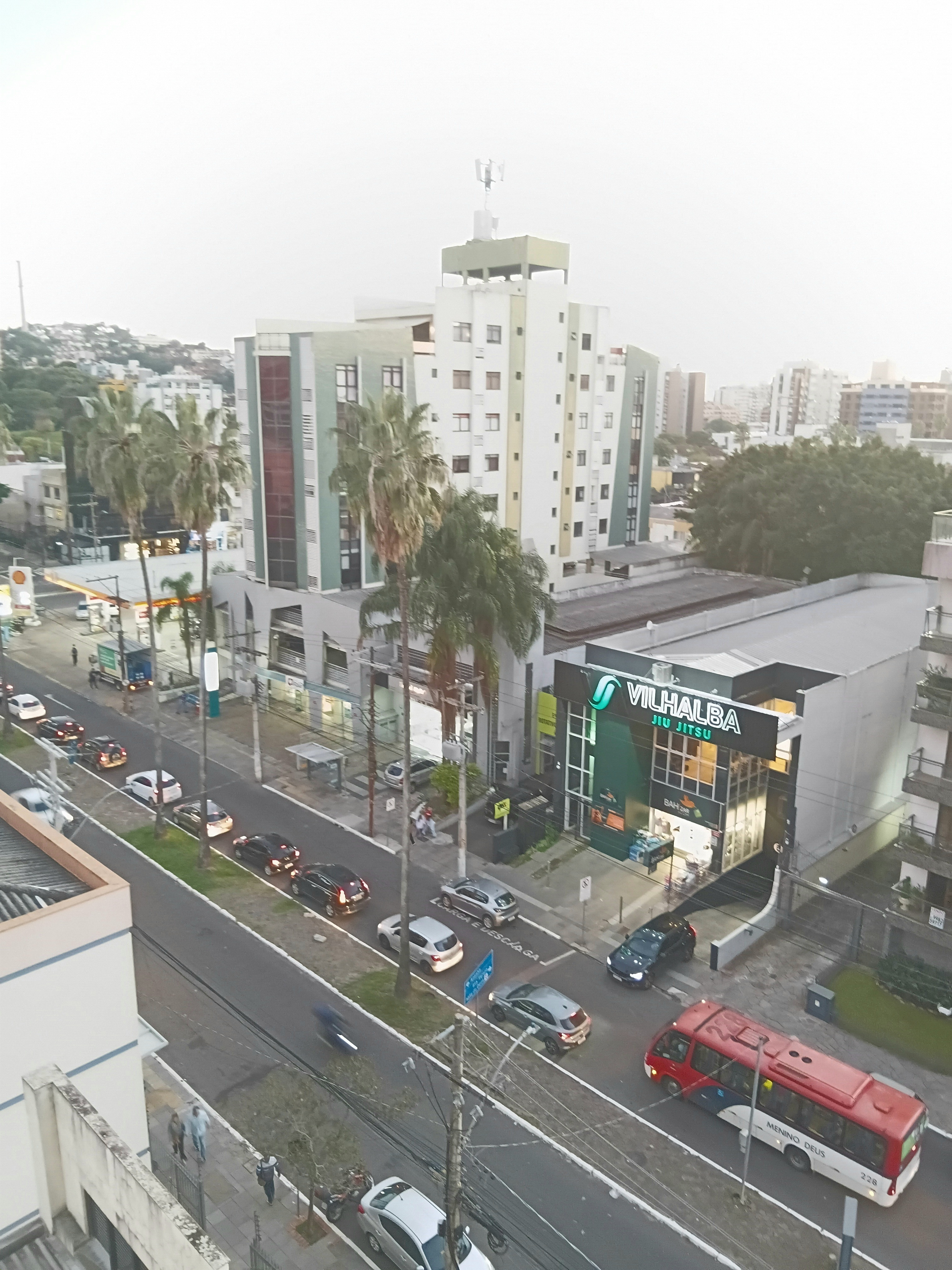 Sala para alugar com 56m², 2 vagas no bairro Menino Deus em Porto Alegre - Foto 14