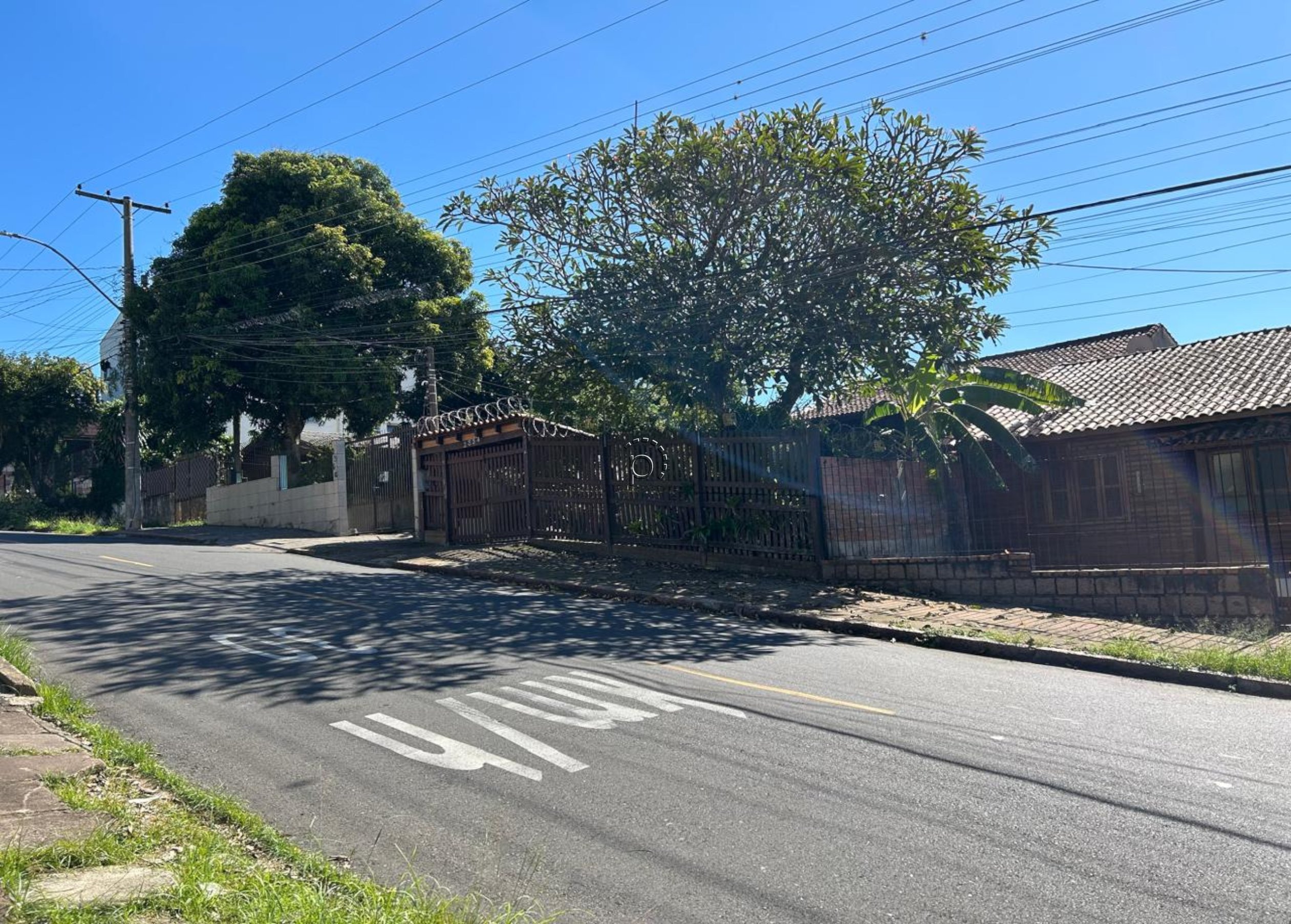 Terreno à venda com 703m² no bairro Camaquã em Porto Alegre - Foto 3