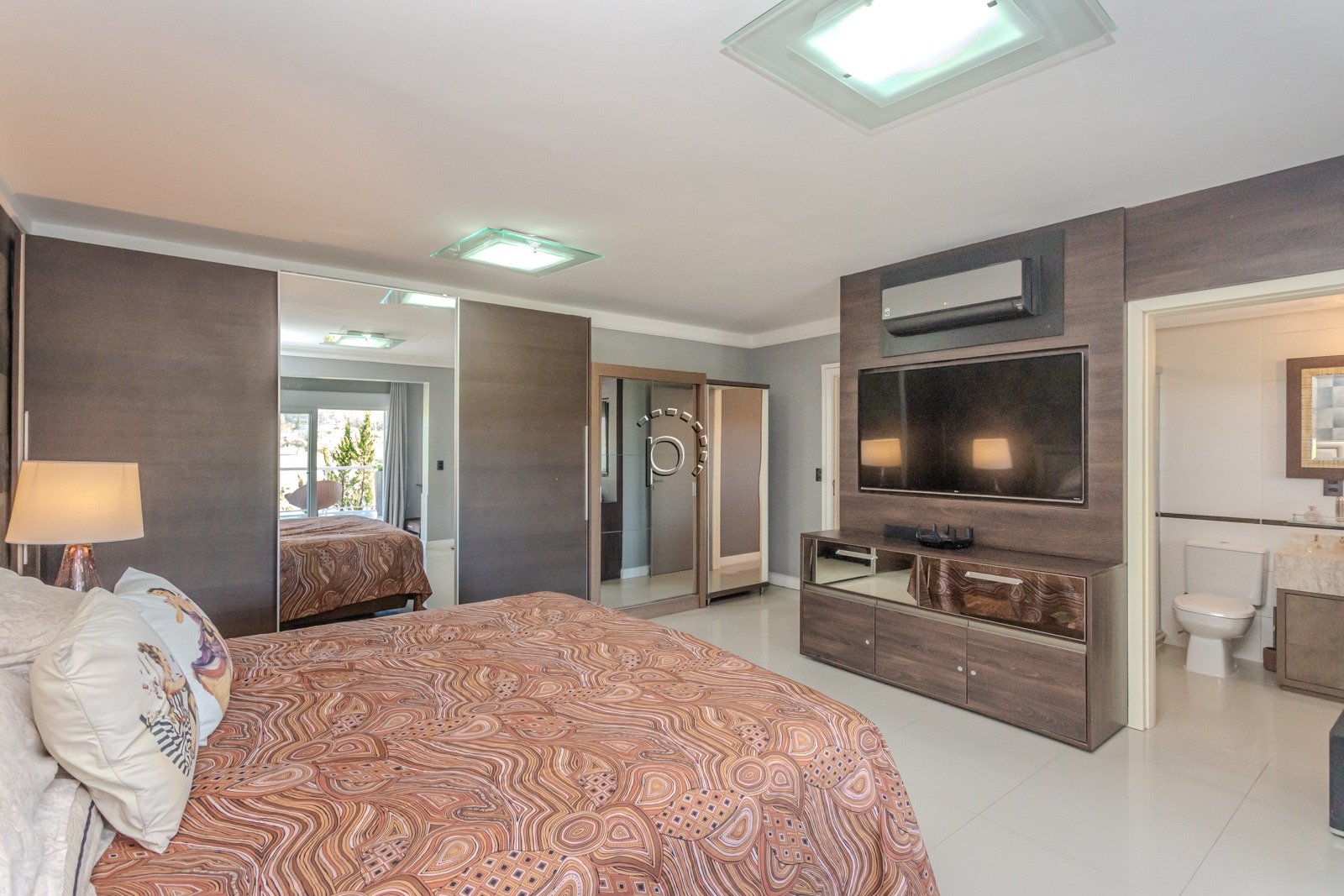 Casa em Condomínio à venda com 592m², 3 quartos, 3 suítes no bairro Terra Ville em Porto Alegre - Foto 41