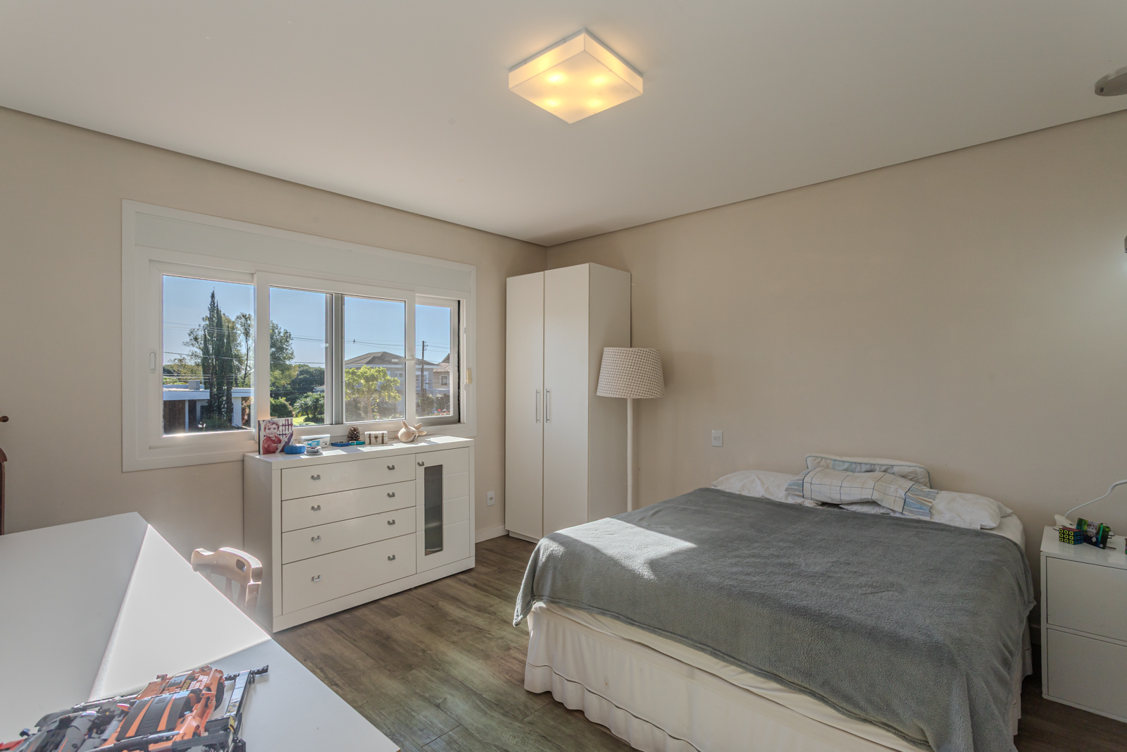 Casa em Condomínio à venda com 341m², 4 quartos, 4 suítes, 4 vagas no bairro Terra Ville em Porto Alegre - Foto 29