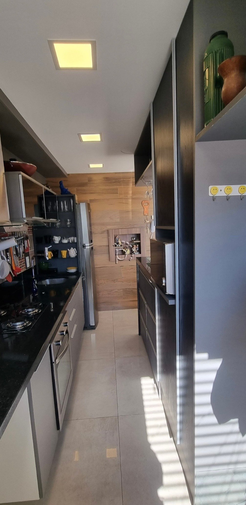 Apartamento à venda com 69m², 2 quartos, 1 suíte, 1 vaga no bairro Tristeza em Porto Alegre - Foto 13