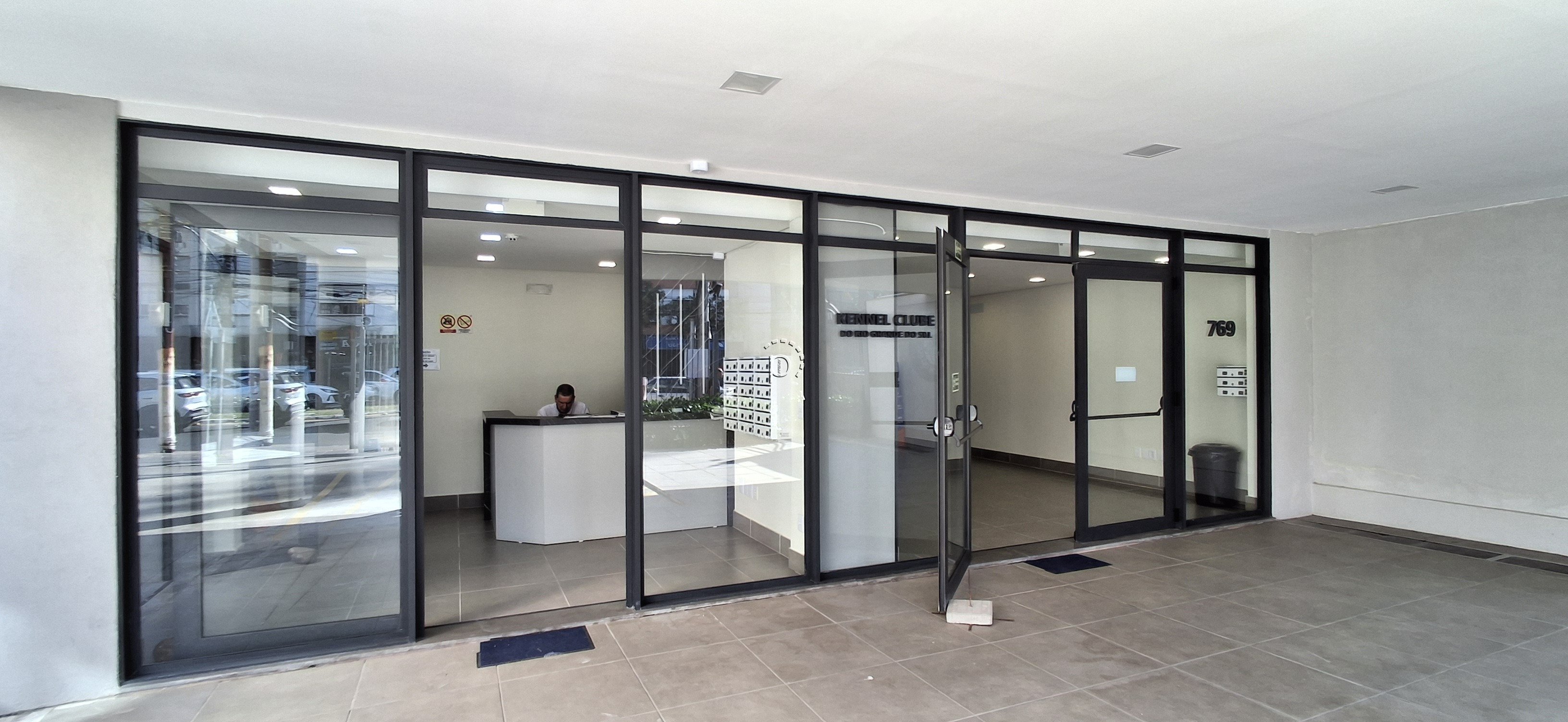 Sala para alugar com 20m² no bairro Menino Deus em Porto Alegre - Foto 7